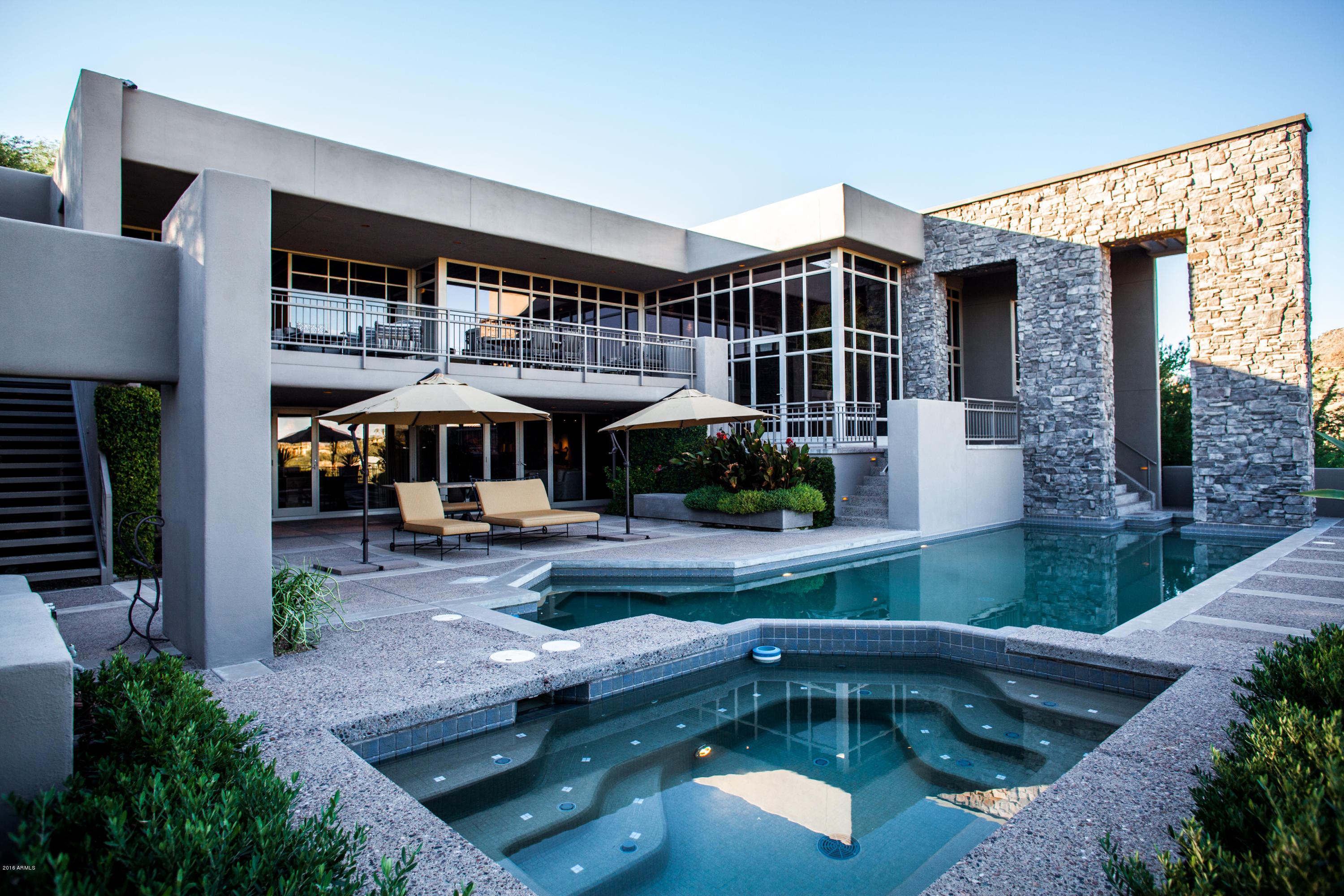 Paradise Mansion Estates - Residential