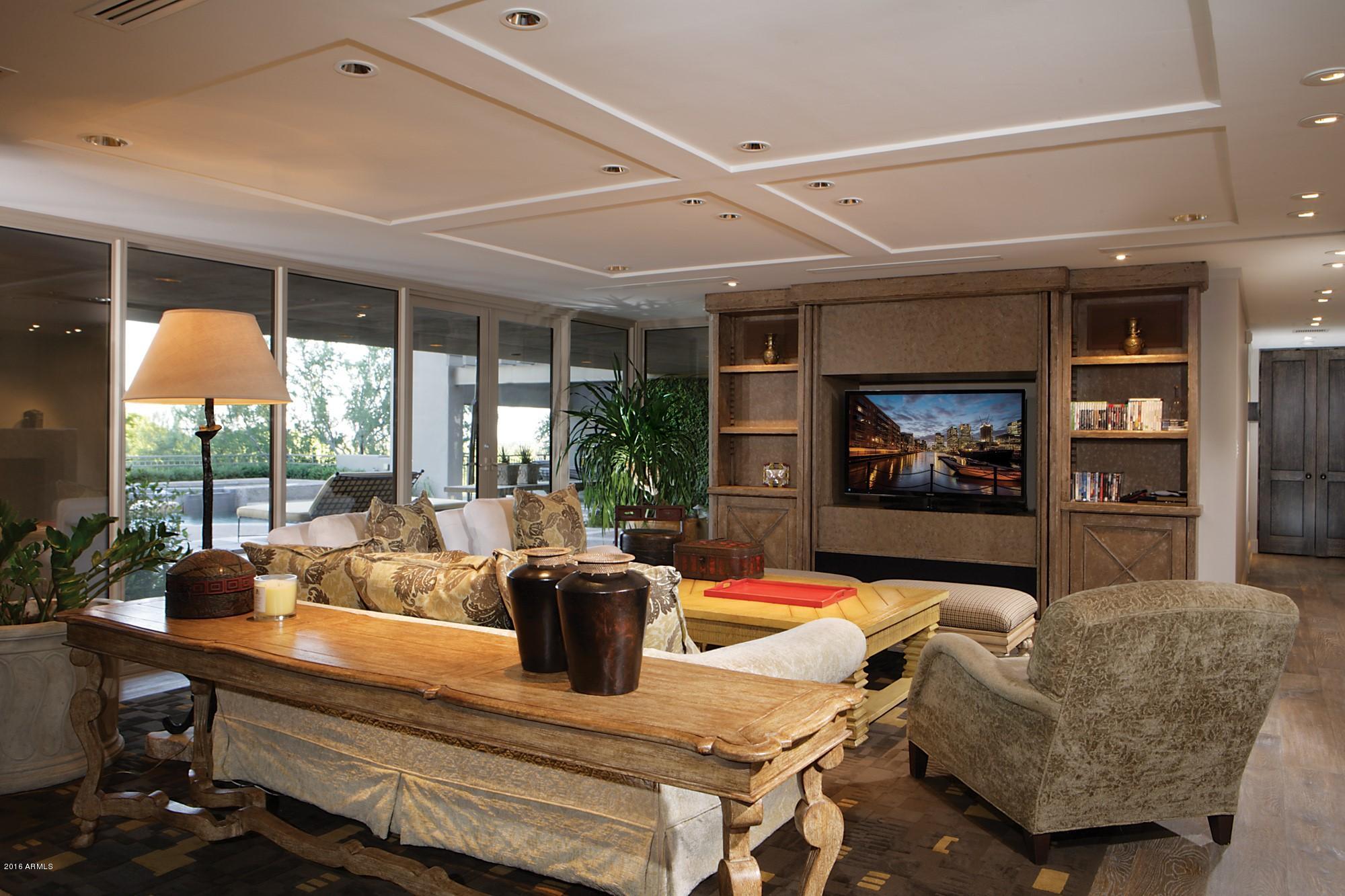 Paradise Mansion Estates - Residential
