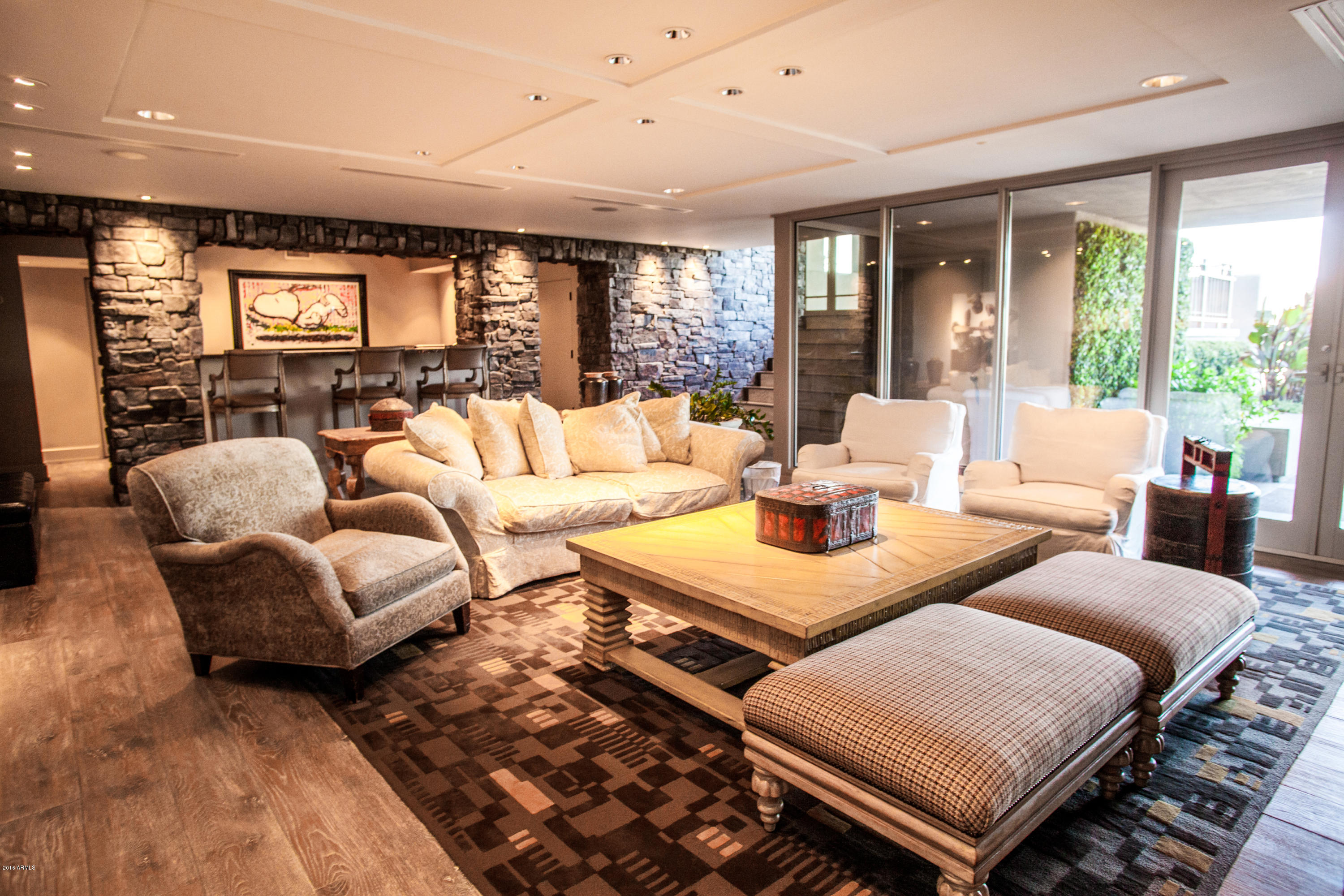 Paradise Mansion Estates - Residential