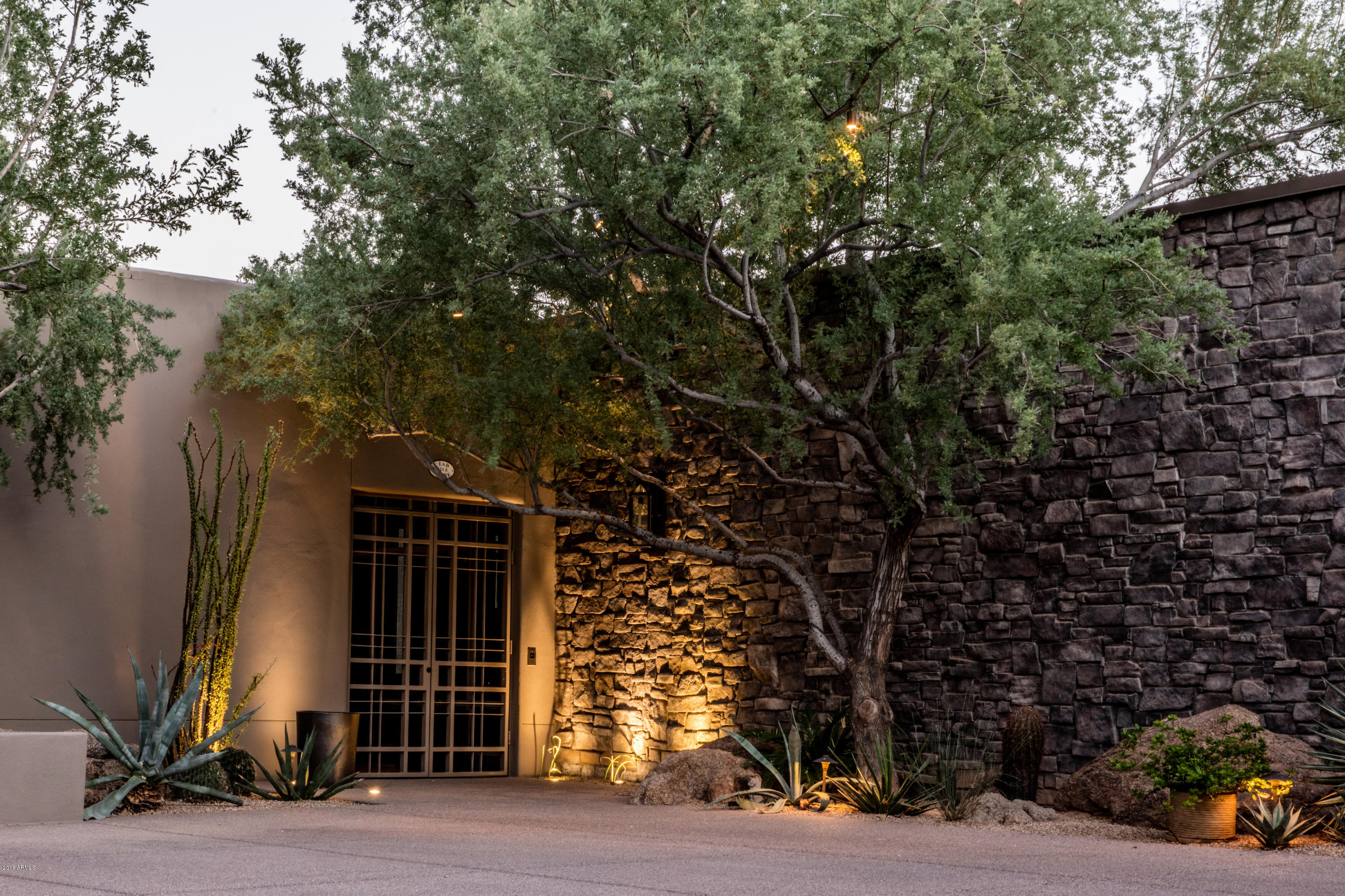Paradise Mansion Estates - Residential