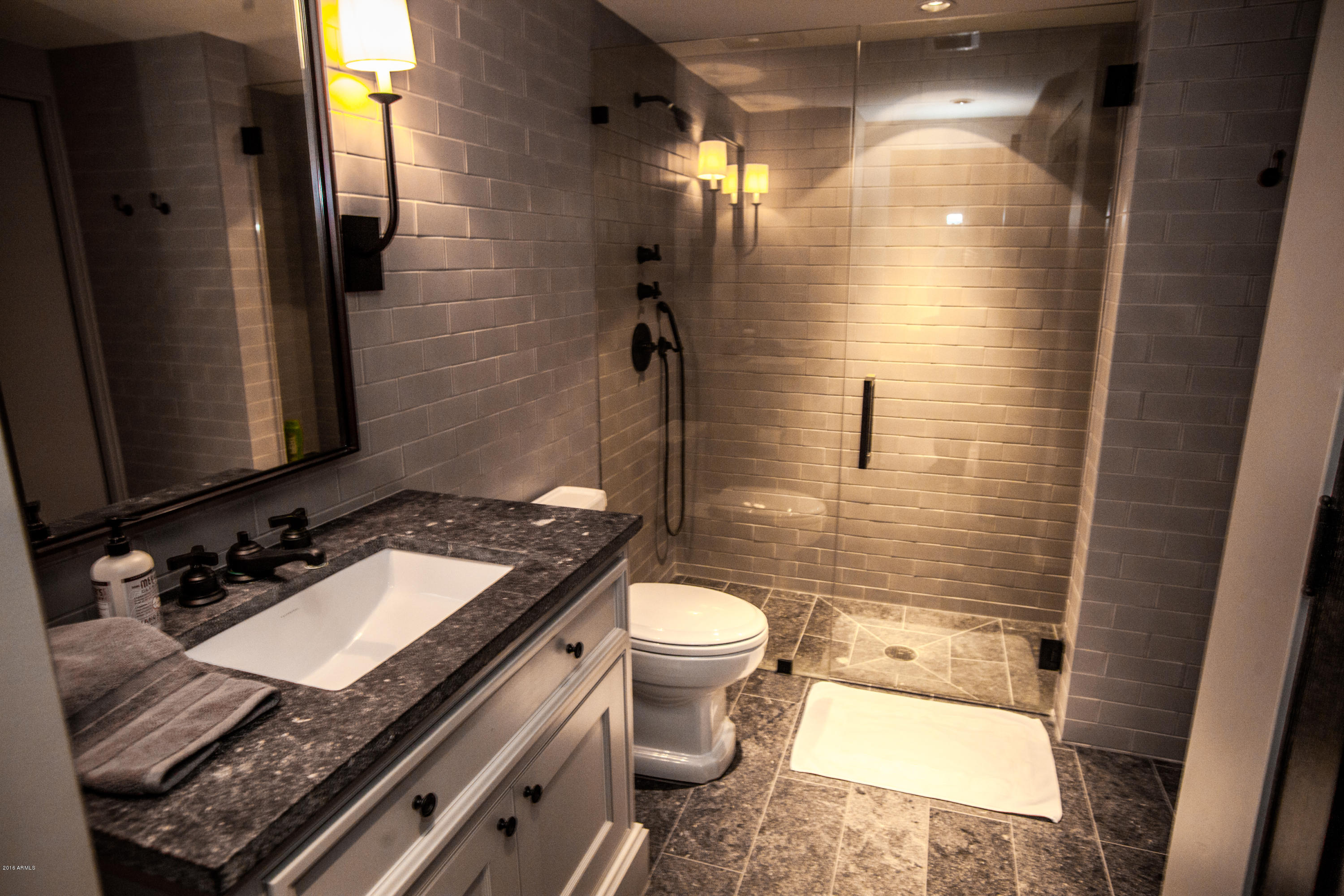 Paradise Mansion Estates - Residential