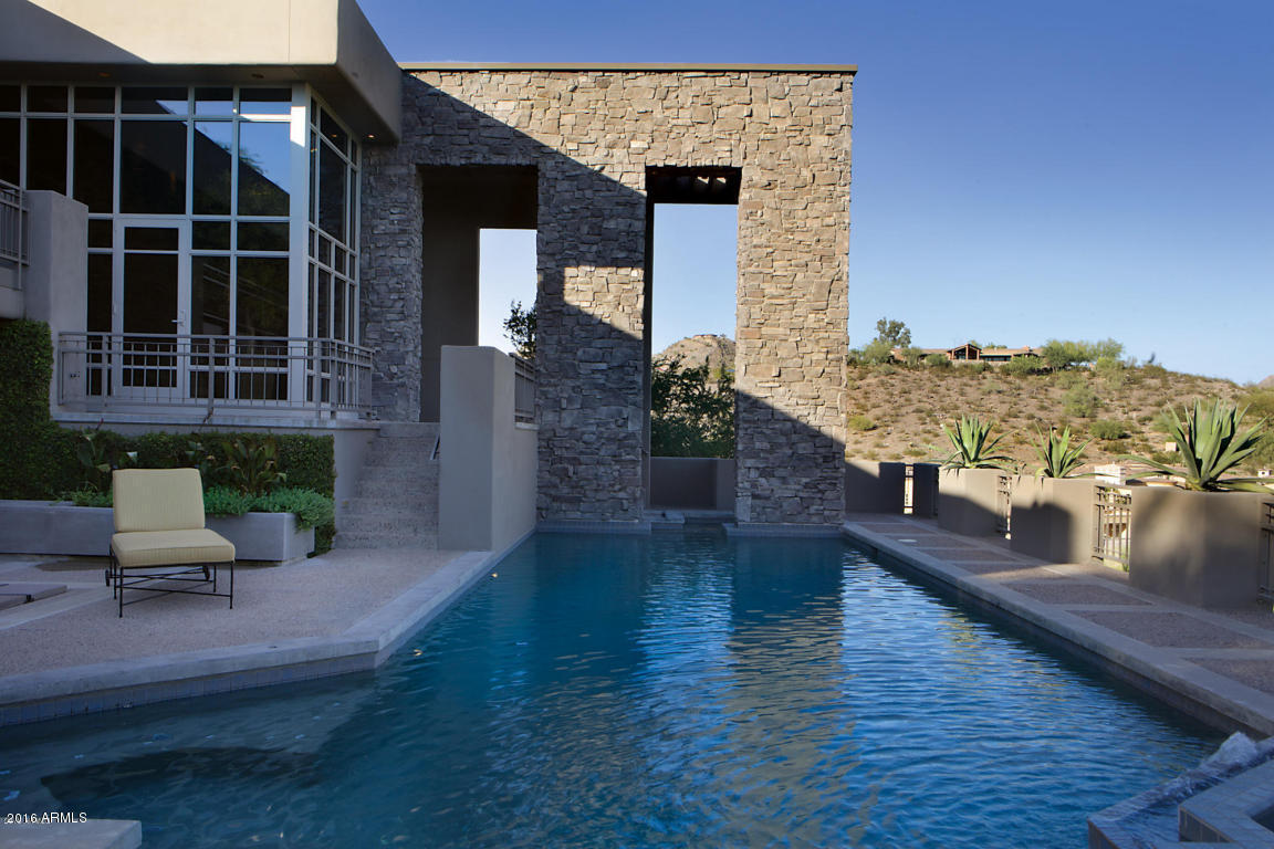 Paradise Mansion Estates - Residential