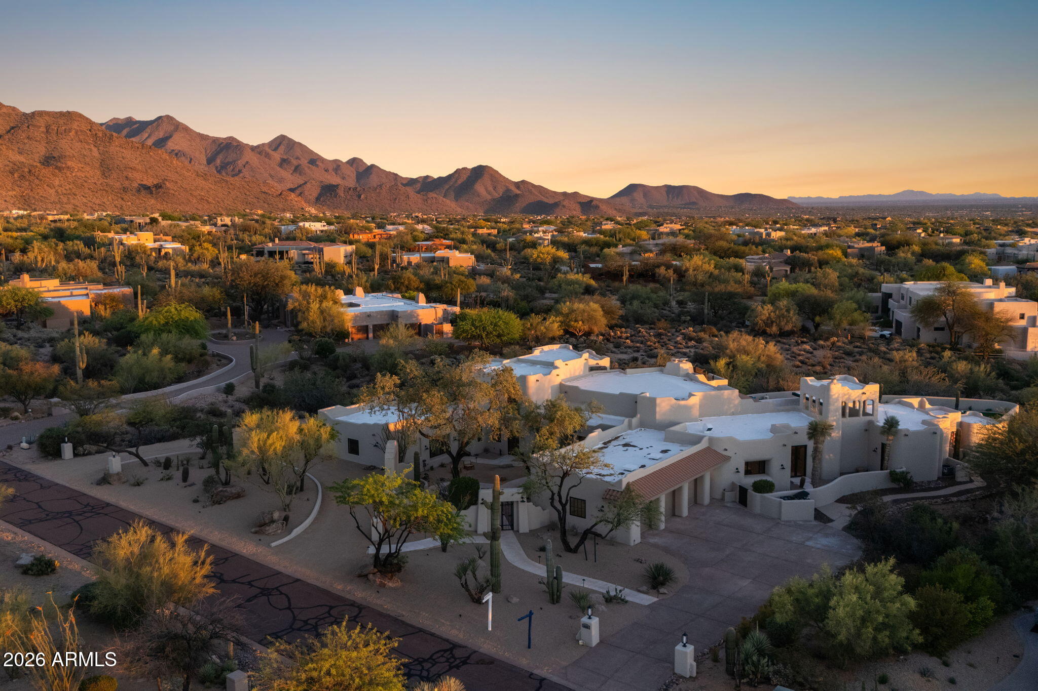PINNACLE PEAK VISTAS 3 LOT 1-210 TR A-B - Residential