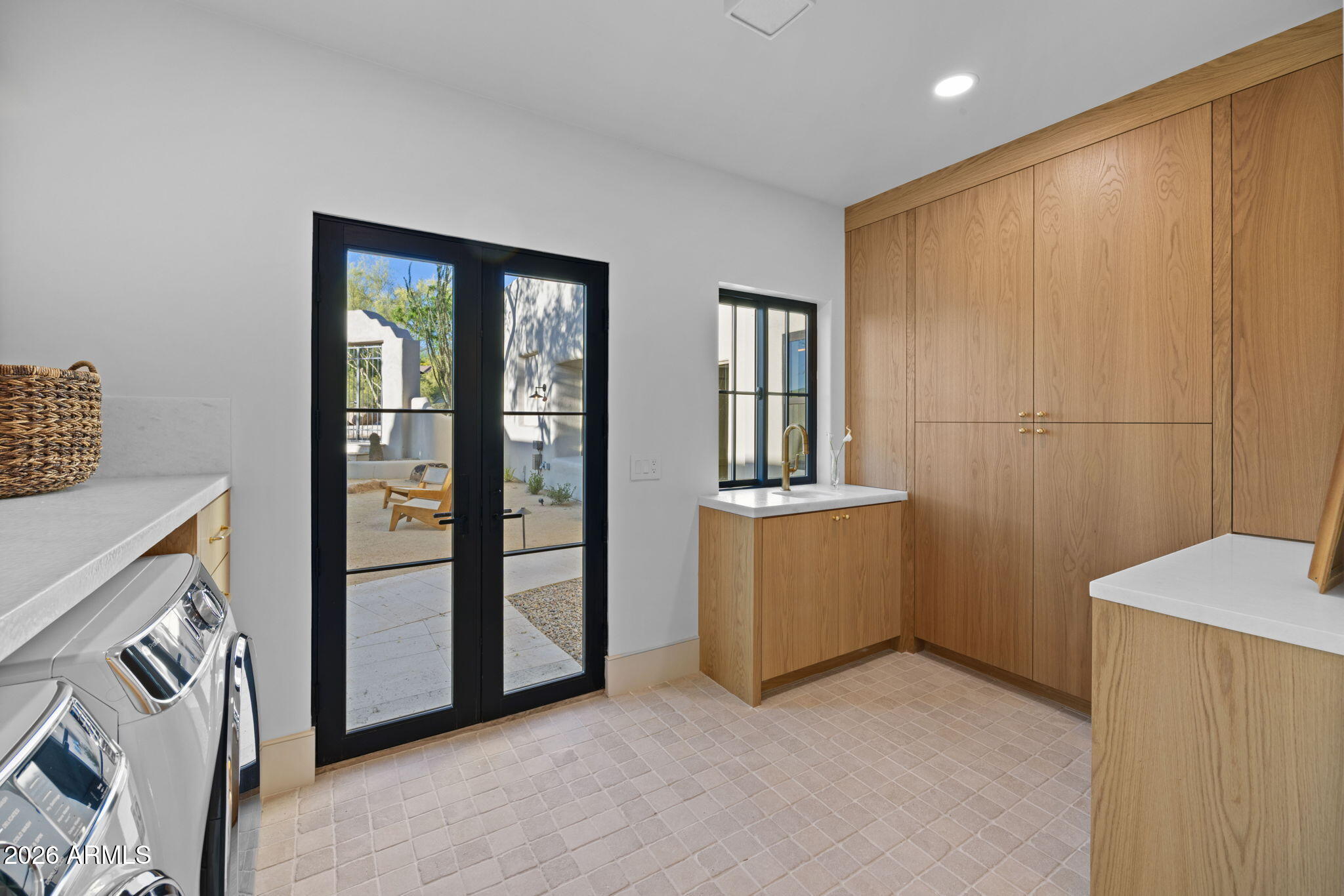 PINNACLE PEAK VISTAS 3 LOT 1-210 TR A-B - Residential