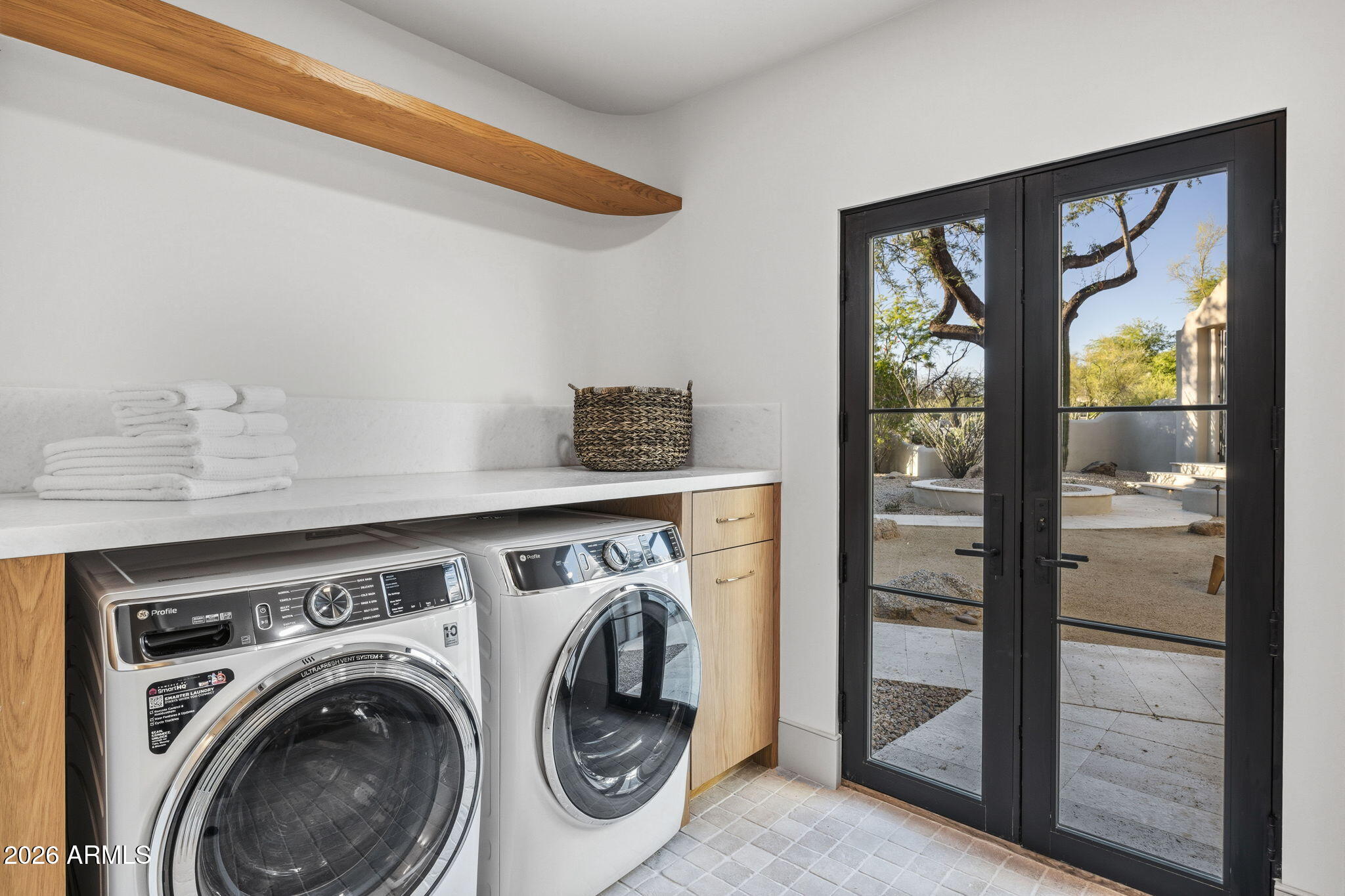 PINNACLE PEAK VISTAS 3 LOT 1-210 TR A-B - Residential