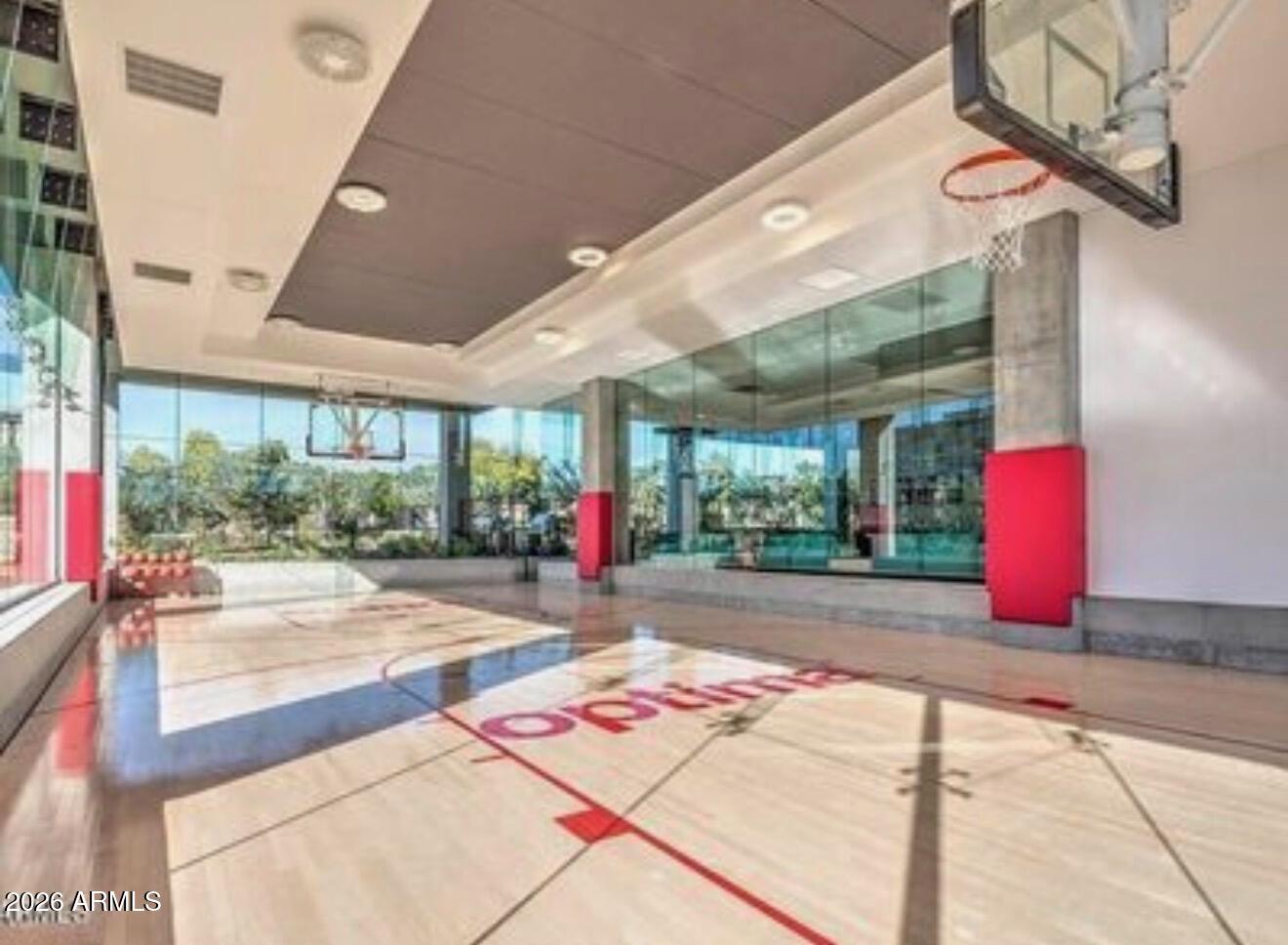 OPTIMA KIERLAND CENTER 7120 CONDOMINIUM 2ND AMD - Residential Lease