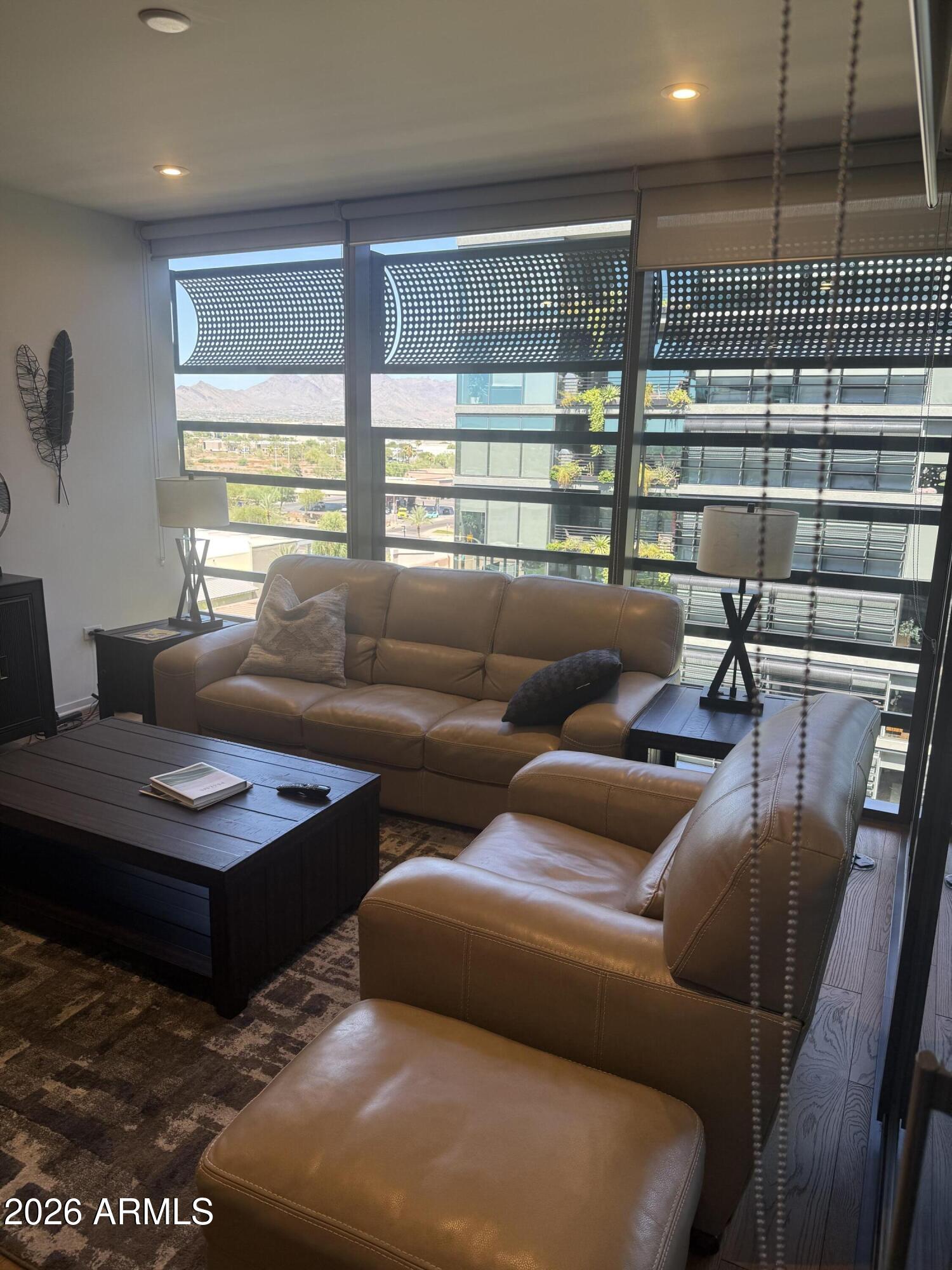 OPTIMA KIERLAND CENTER 7120 CONDOMINIUM 2ND AMD - Residential Lease