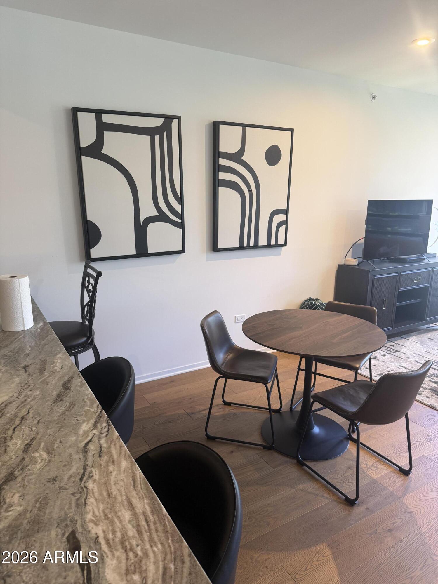 OPTIMA KIERLAND CENTER 7120 CONDOMINIUM 2ND AMD - Residential Lease
