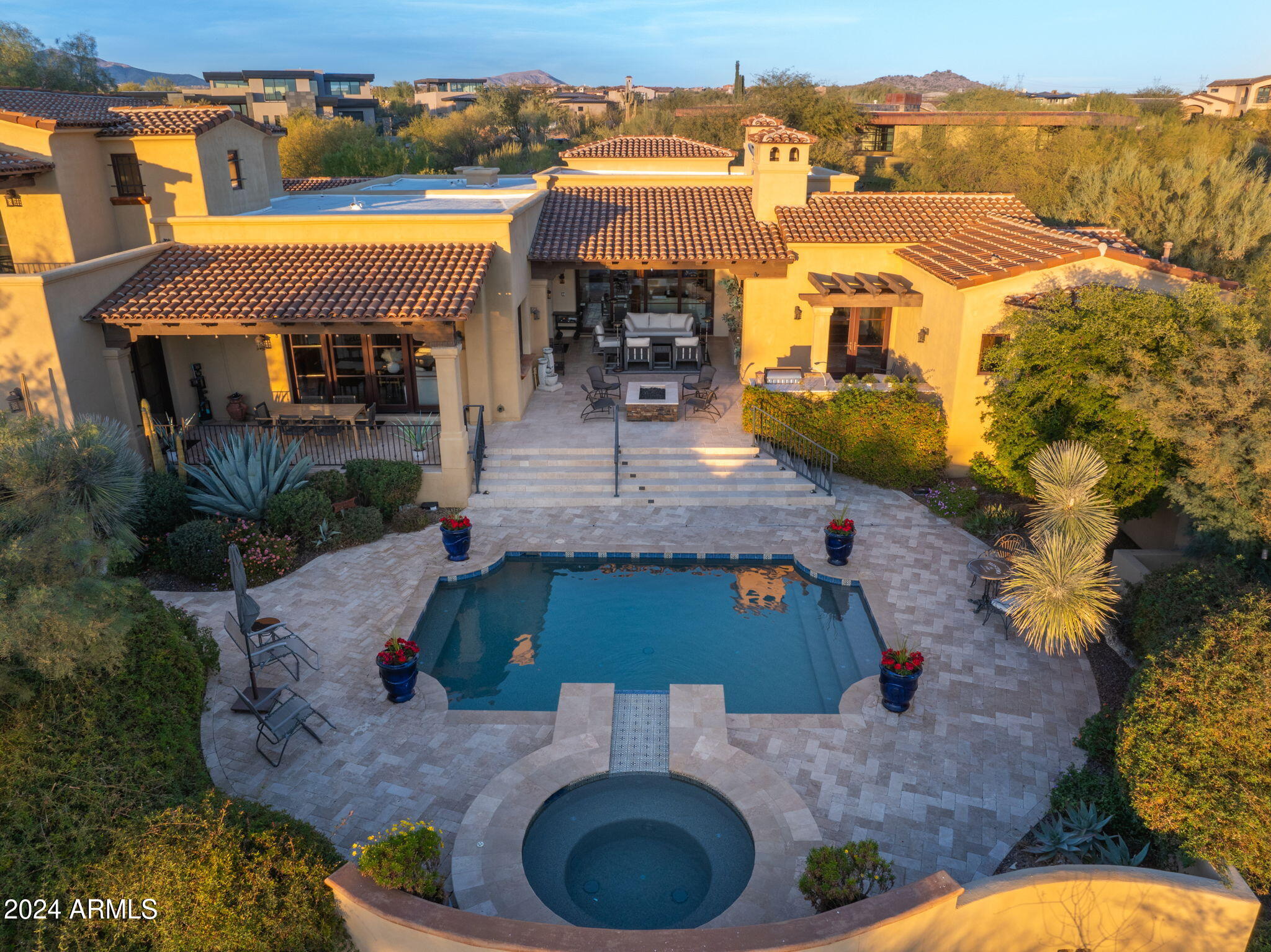MIRABEL CLUB - Residential