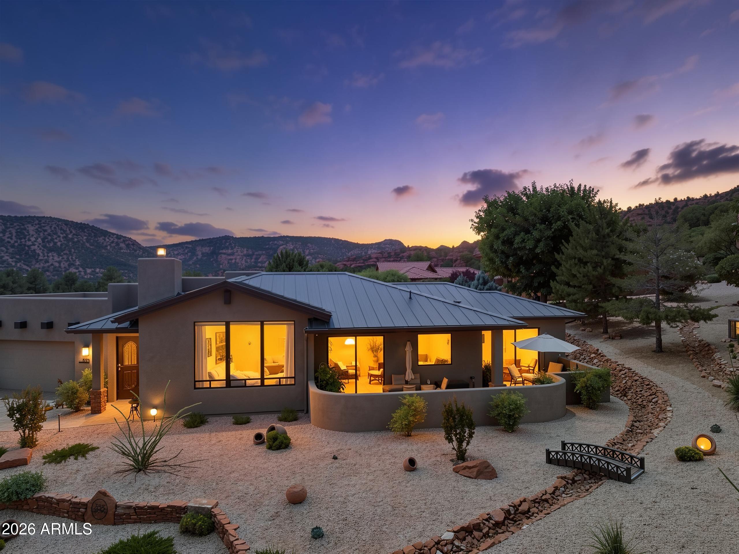 RED ROCK COVE - Residential