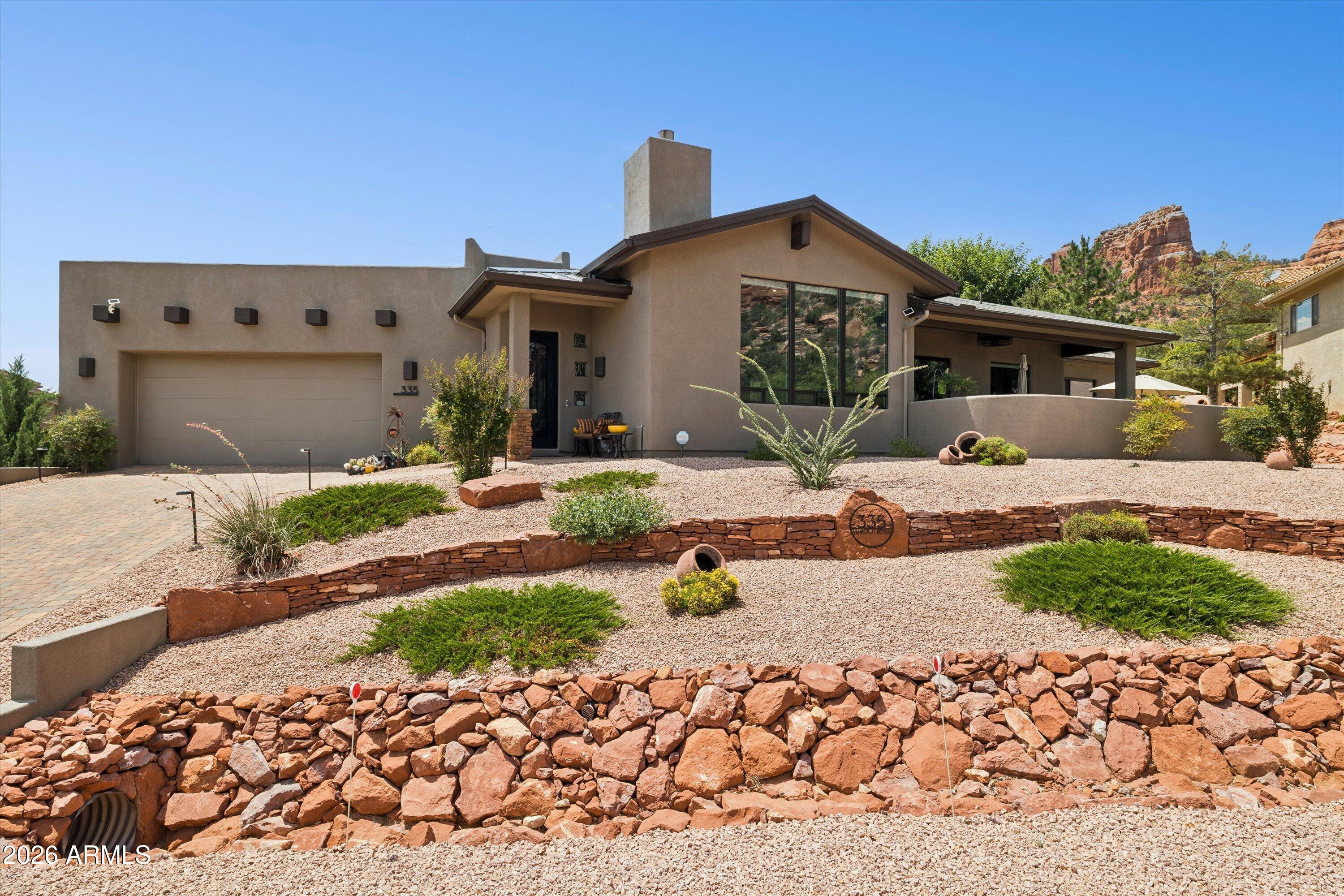 RED ROCK COVE - Residential