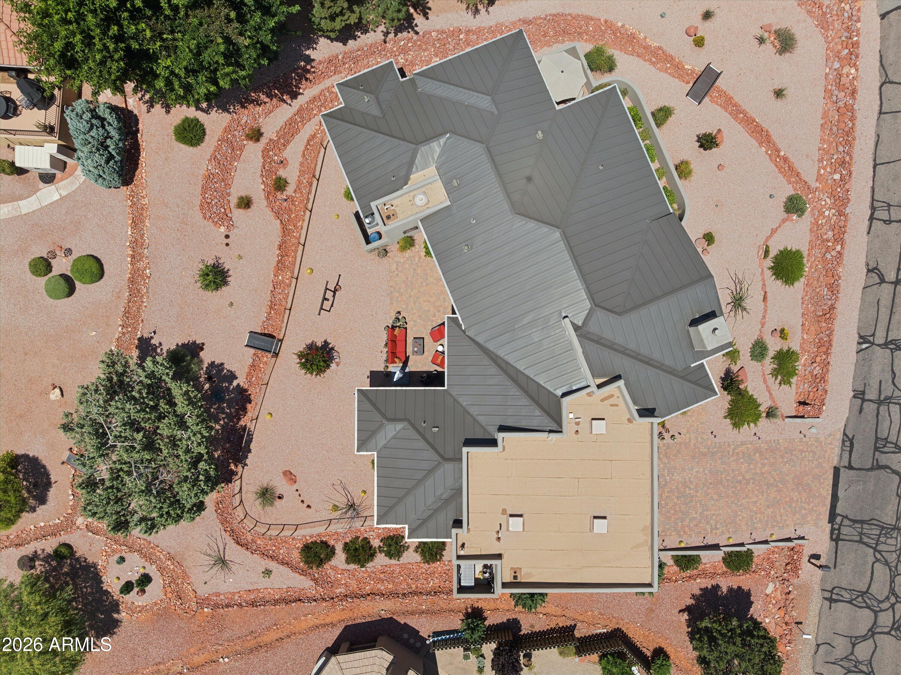 RED ROCK COVE - Residential