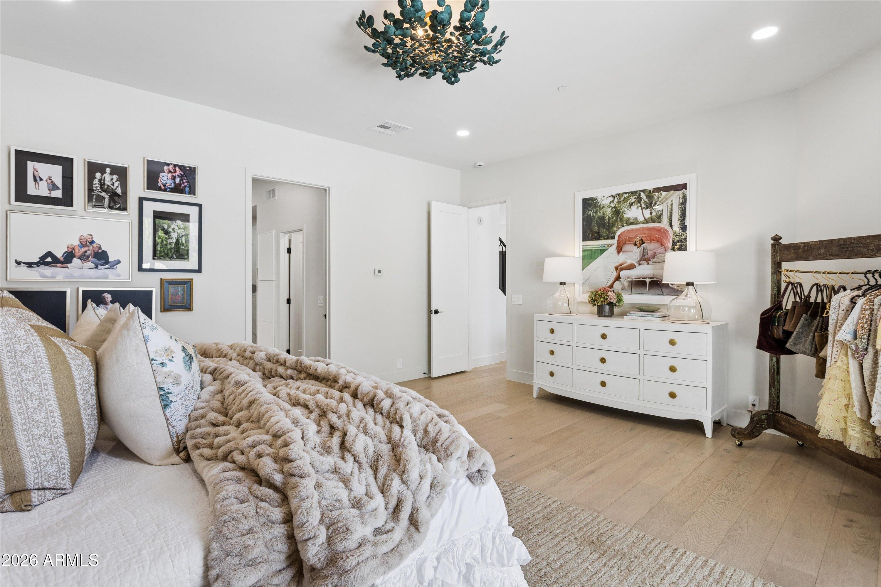 CHOLLA RIDGE - Residential