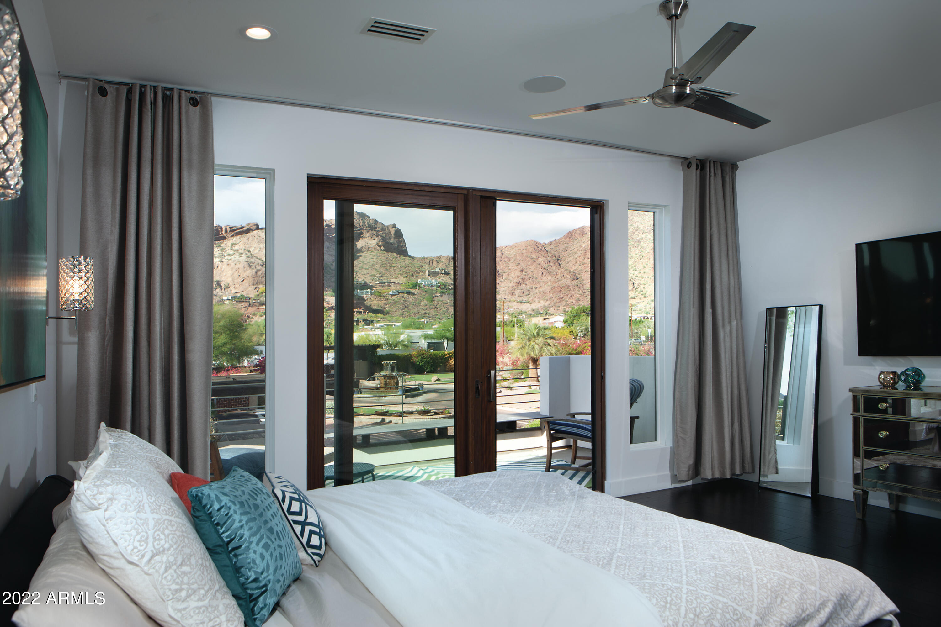 ARCADIA REPLAT - Residential
