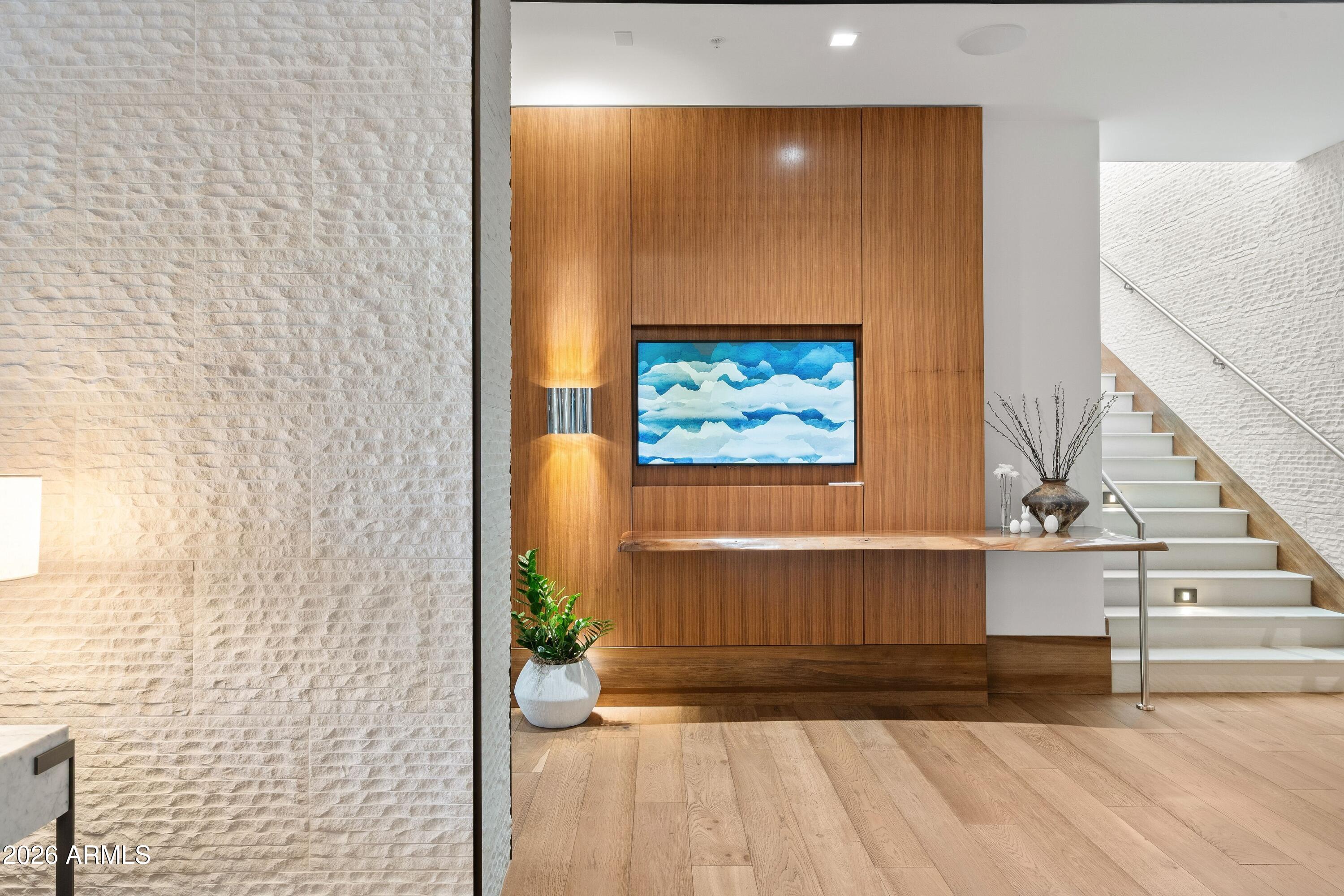 7000 EAST LINCOLN VILLAS CONDOMINIUM 1 - Residential