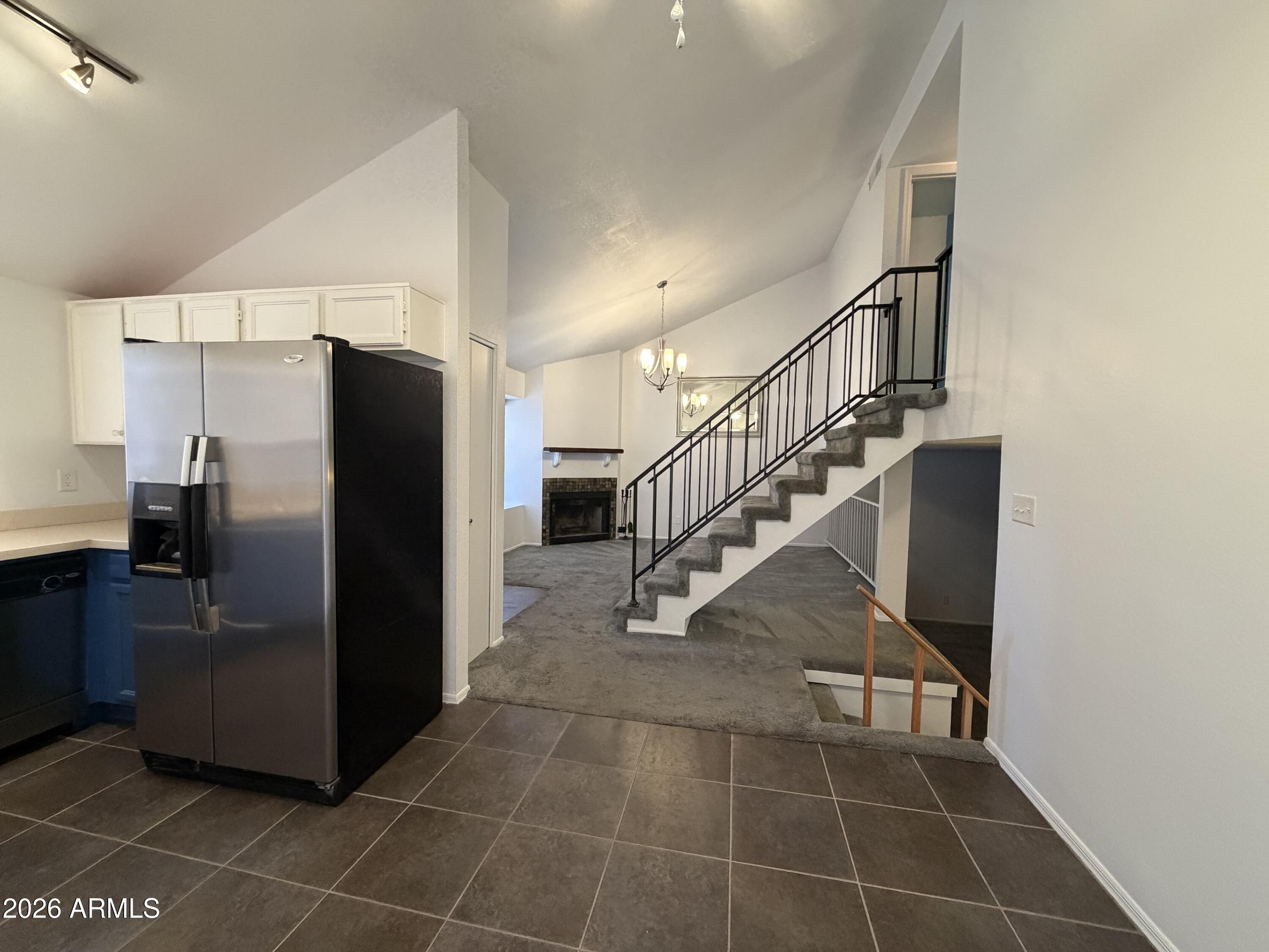 DISCOVERY AT CONTINENTAL ORCHARD - Residential Lease