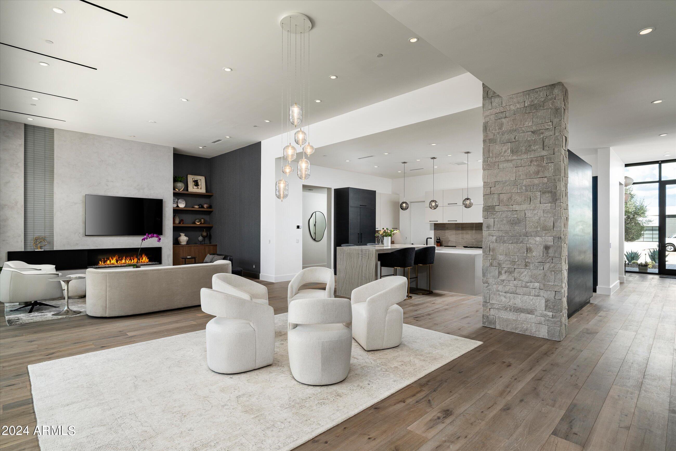 RITZ-CARLTON PARCEL B - Residential