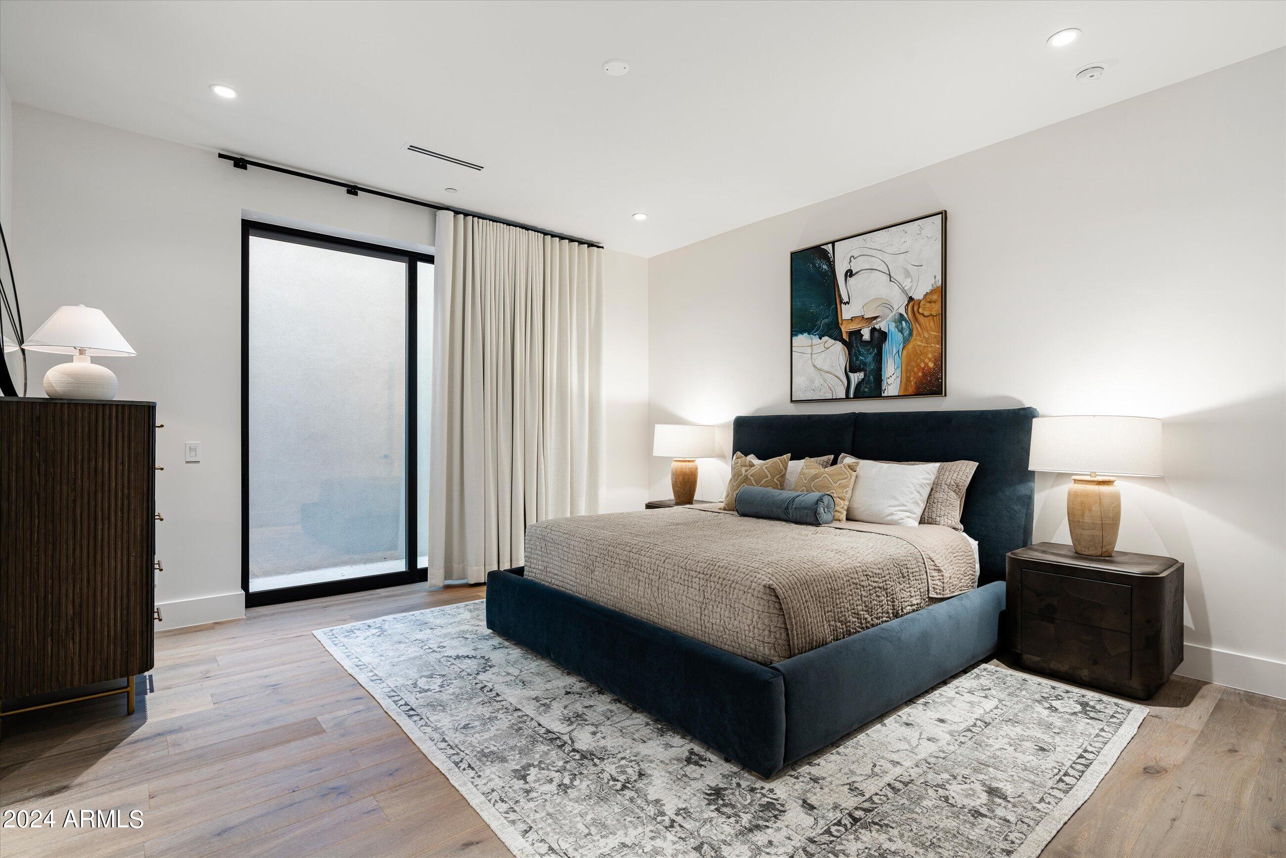 RITZ-CARLTON PARCEL B - Residential