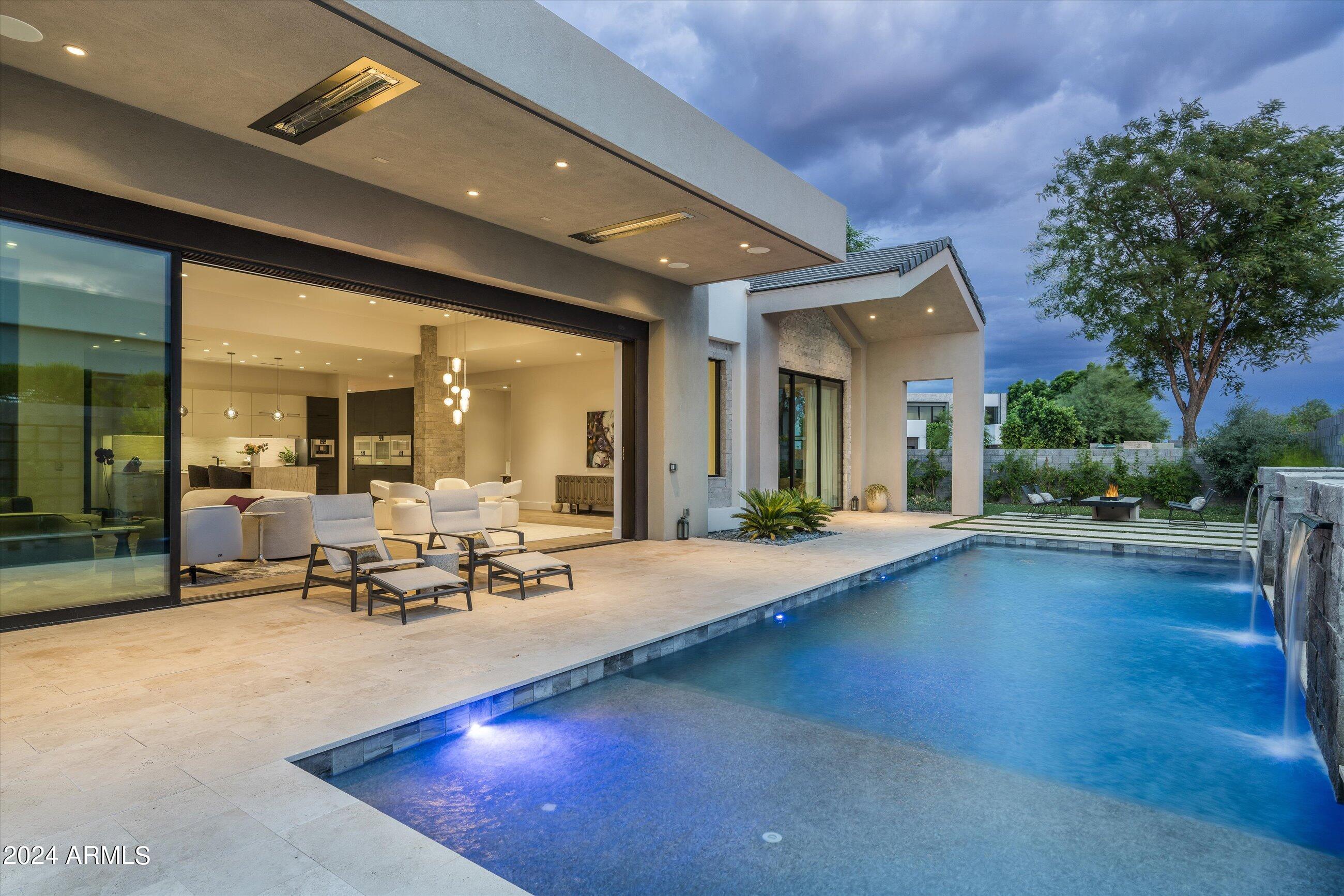 RITZ-CARLTON PARCEL B - Residential