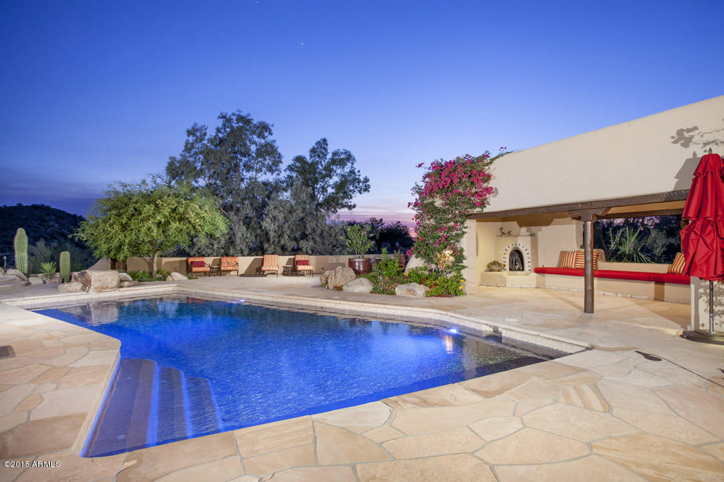 PINNACLE PEAK HEIGHTS - Residential
