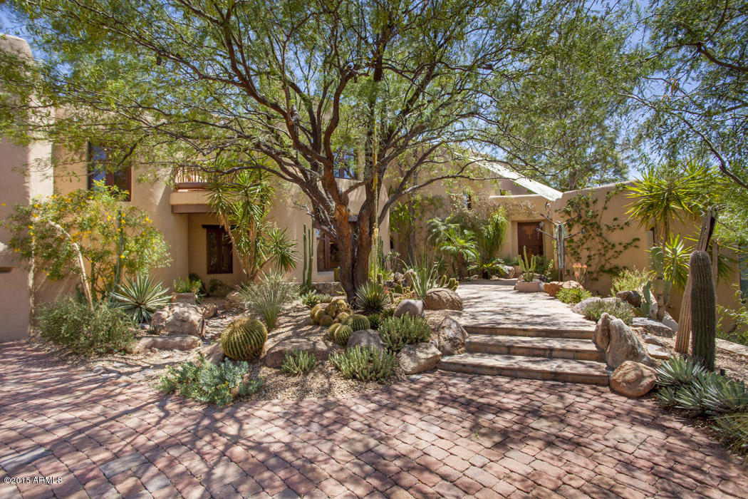 PINNACLE PEAK HEIGHTS - Residential