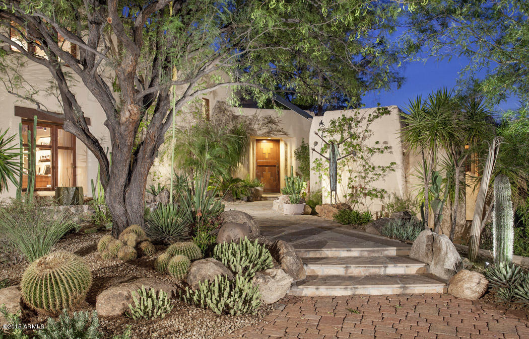 PINNACLE PEAK HEIGHTS - Residential