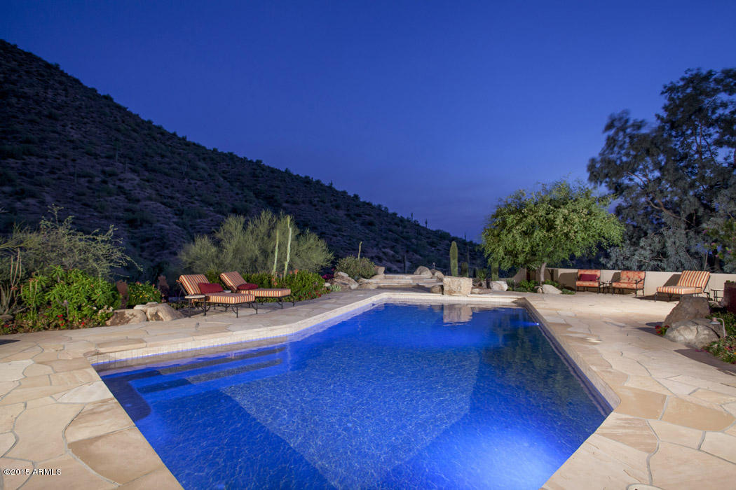 PINNACLE PEAK HEIGHTS - Residential