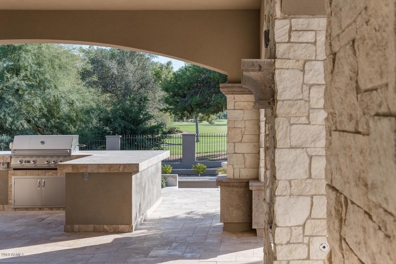 PARADISE HILLS - Residential