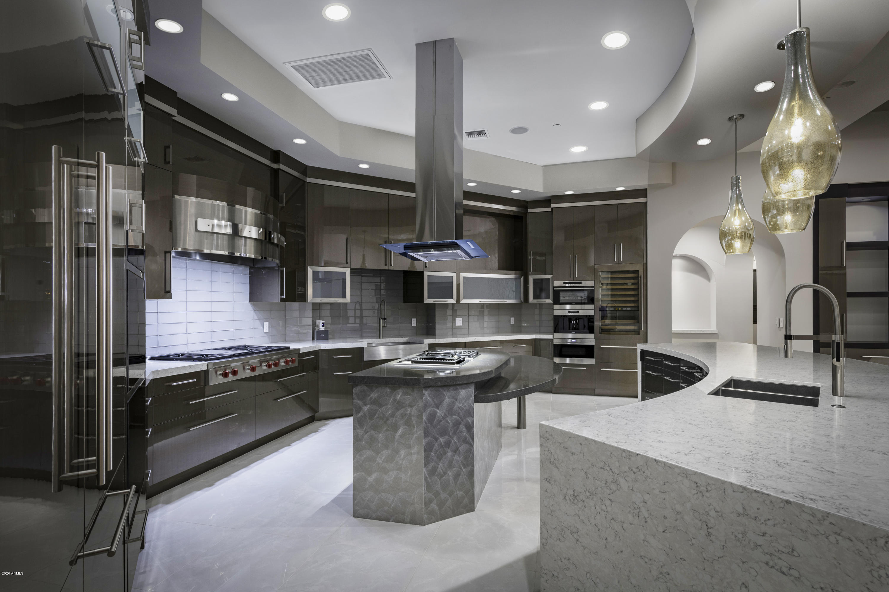 PARADISE HILLS - Residential