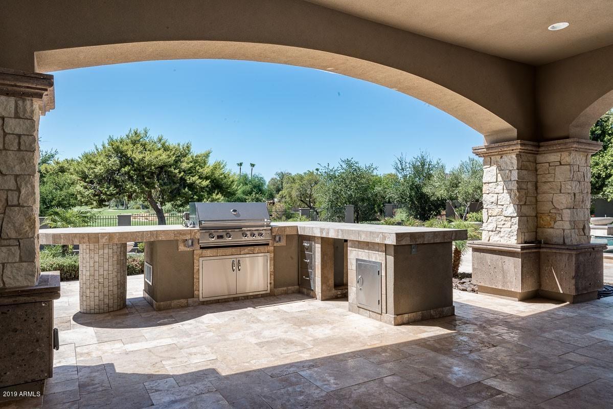 PARADISE HILLS - Residential