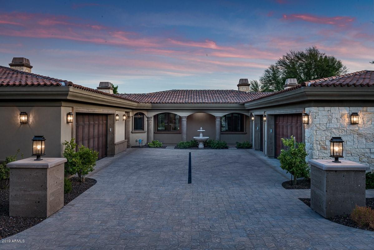 PARADISE HILLS - Residential