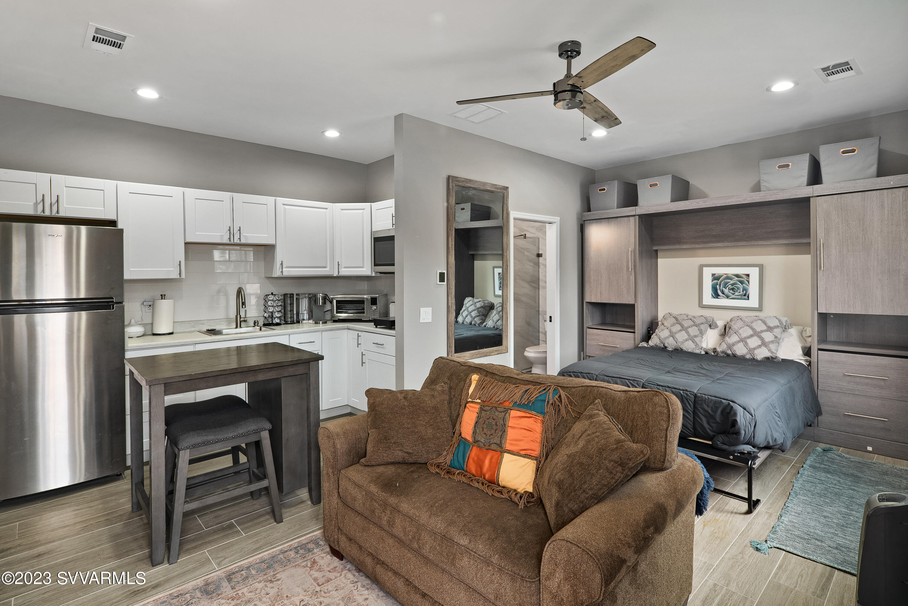 Under 5 Acres - Residential