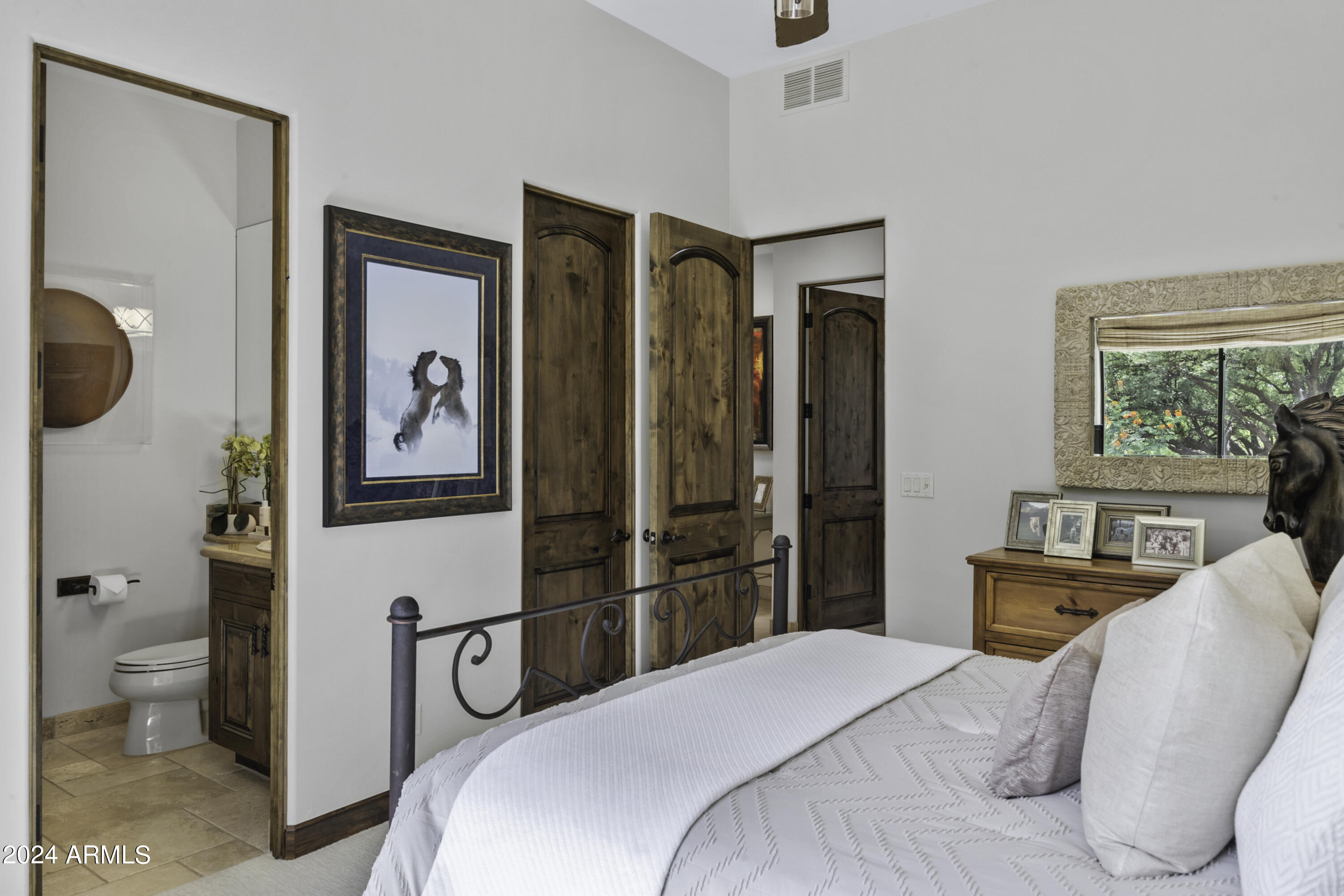 GOLDIE BROWN PINNACLE PEAK RANCH - Residential