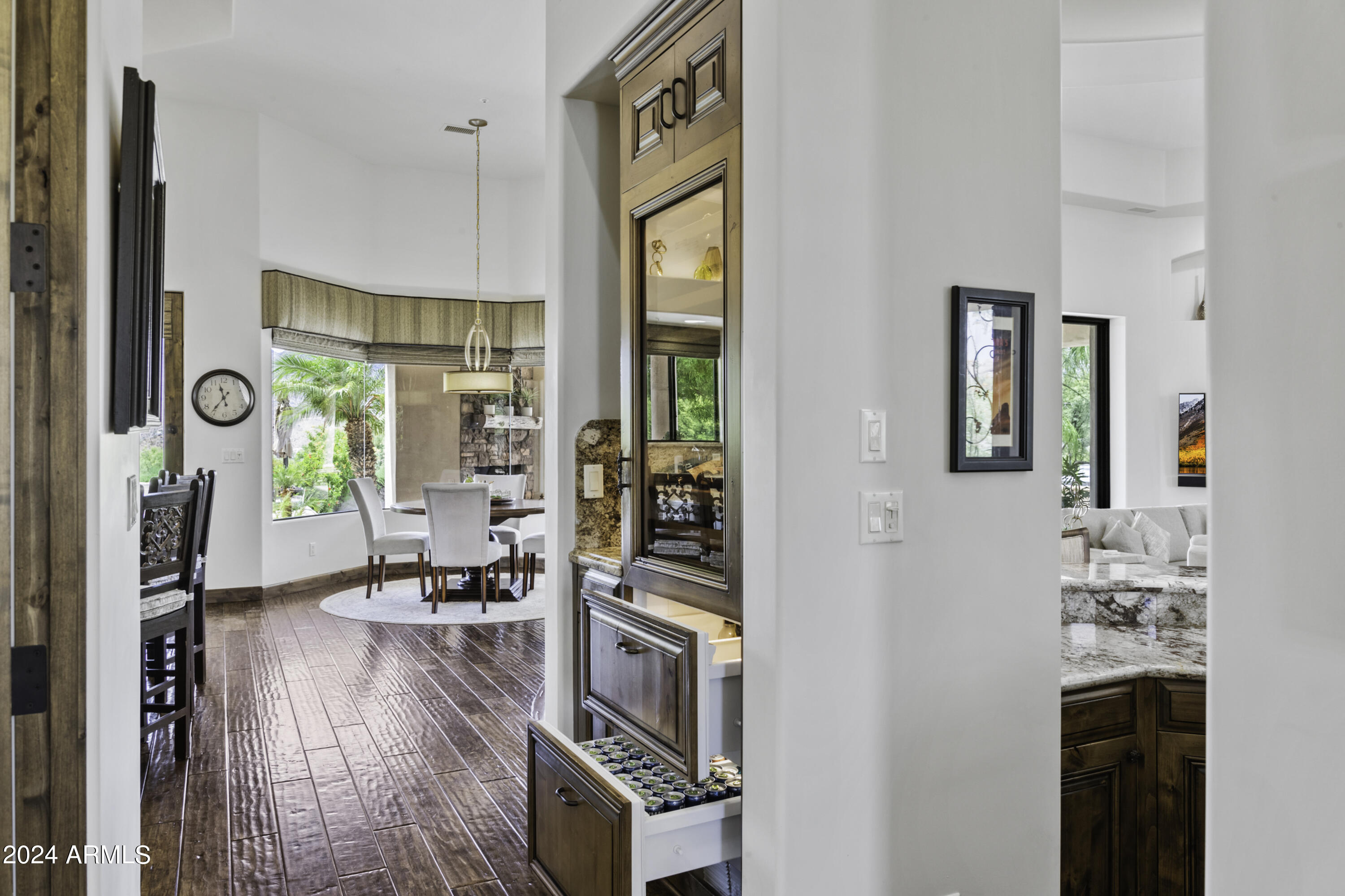 GOLDIE BROWN PINNACLE PEAK RANCH - Residential