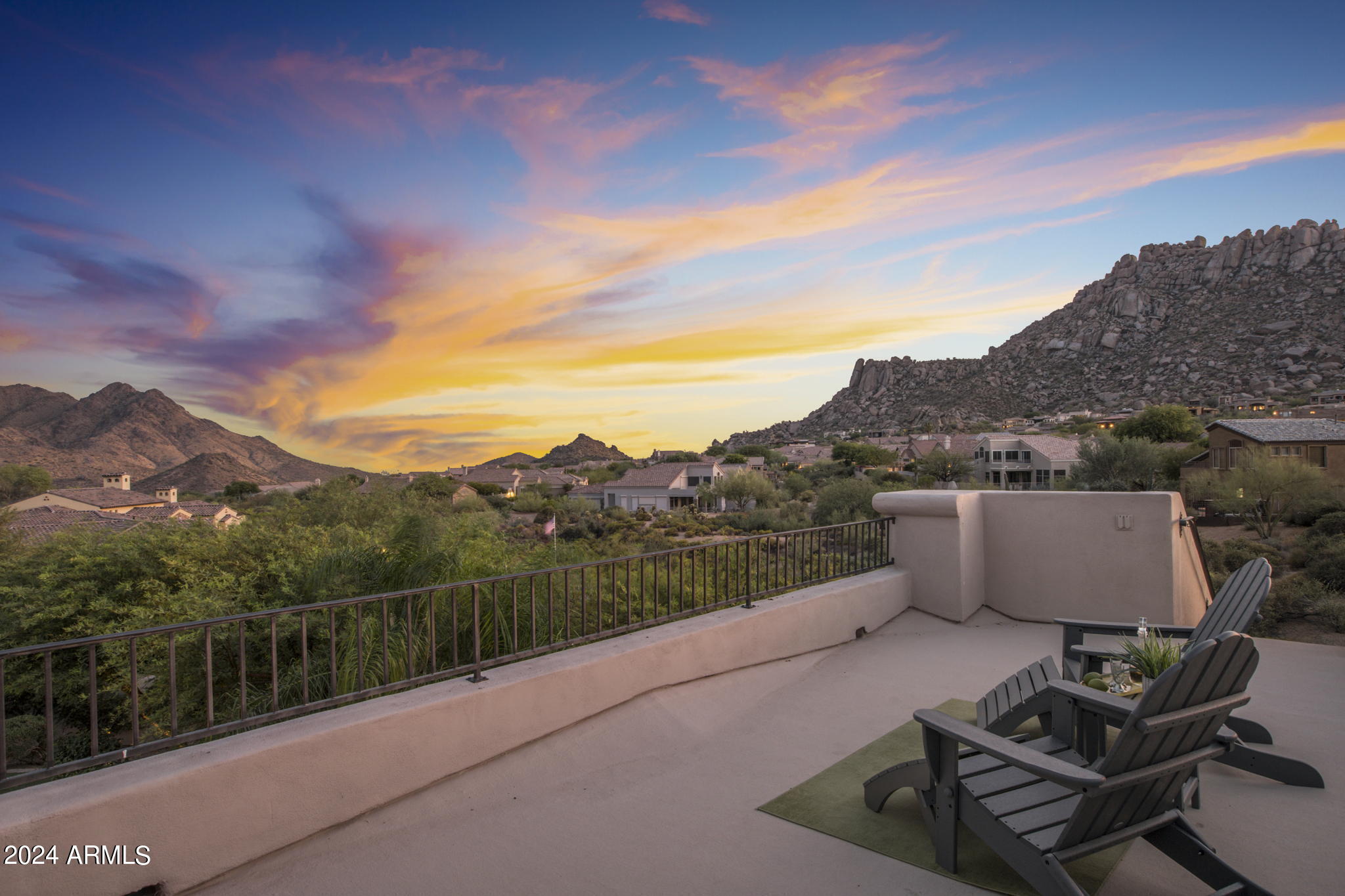 GOLDIE BROWN PINNACLE PEAK RANCH - Residential