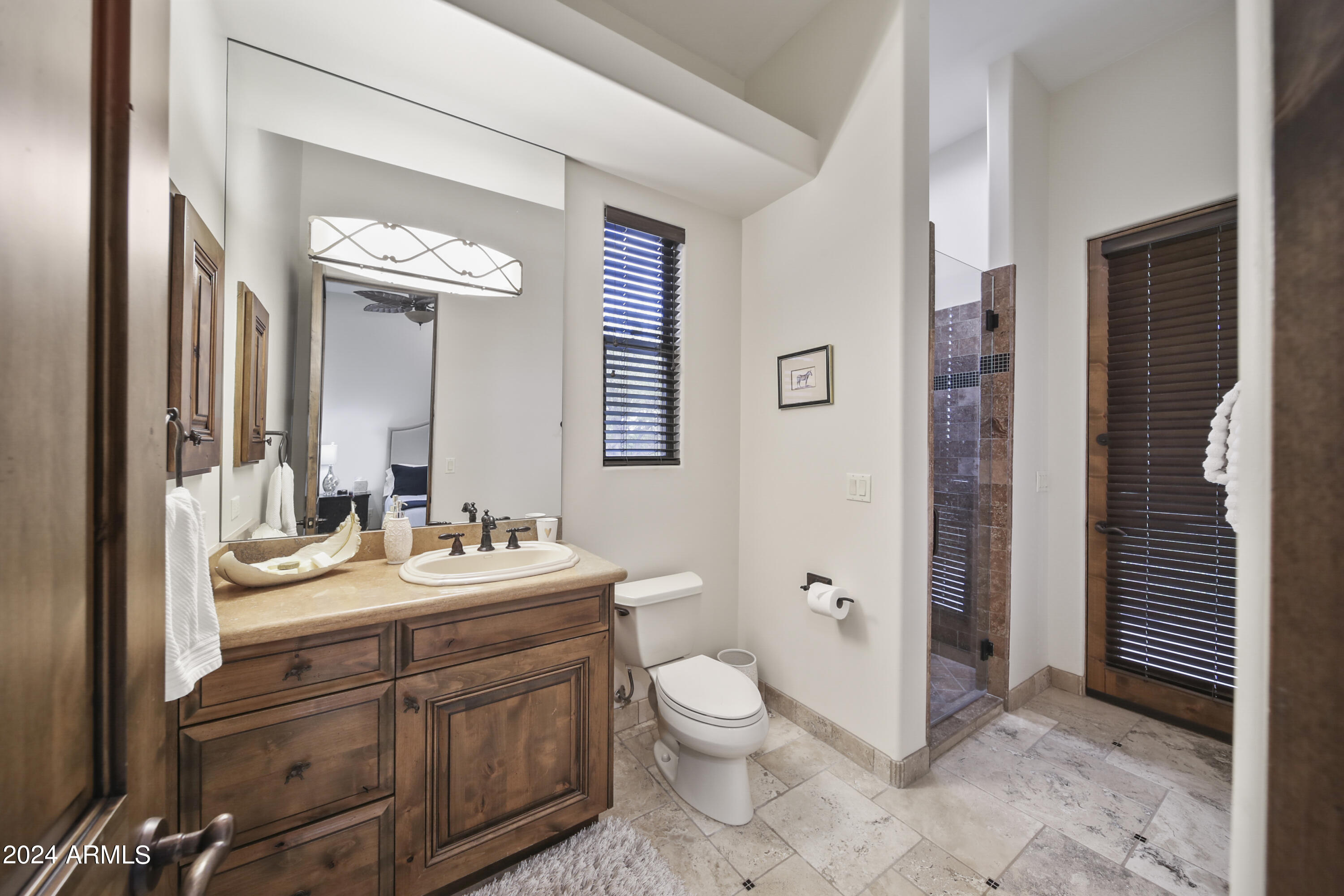 GOLDIE BROWN PINNACLE PEAK RANCH - Residential