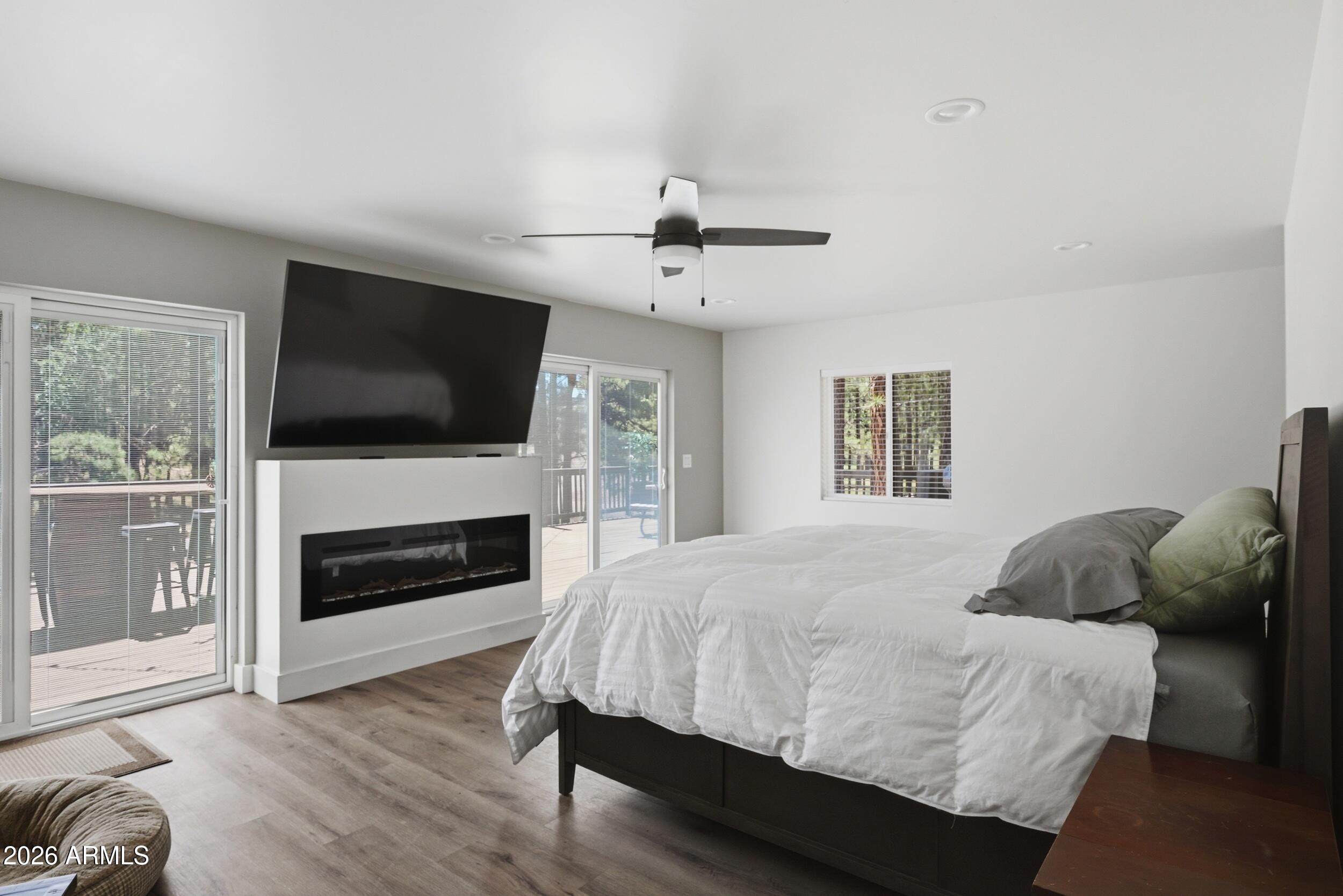 CLEAR CREEK PINES 3 - Residential