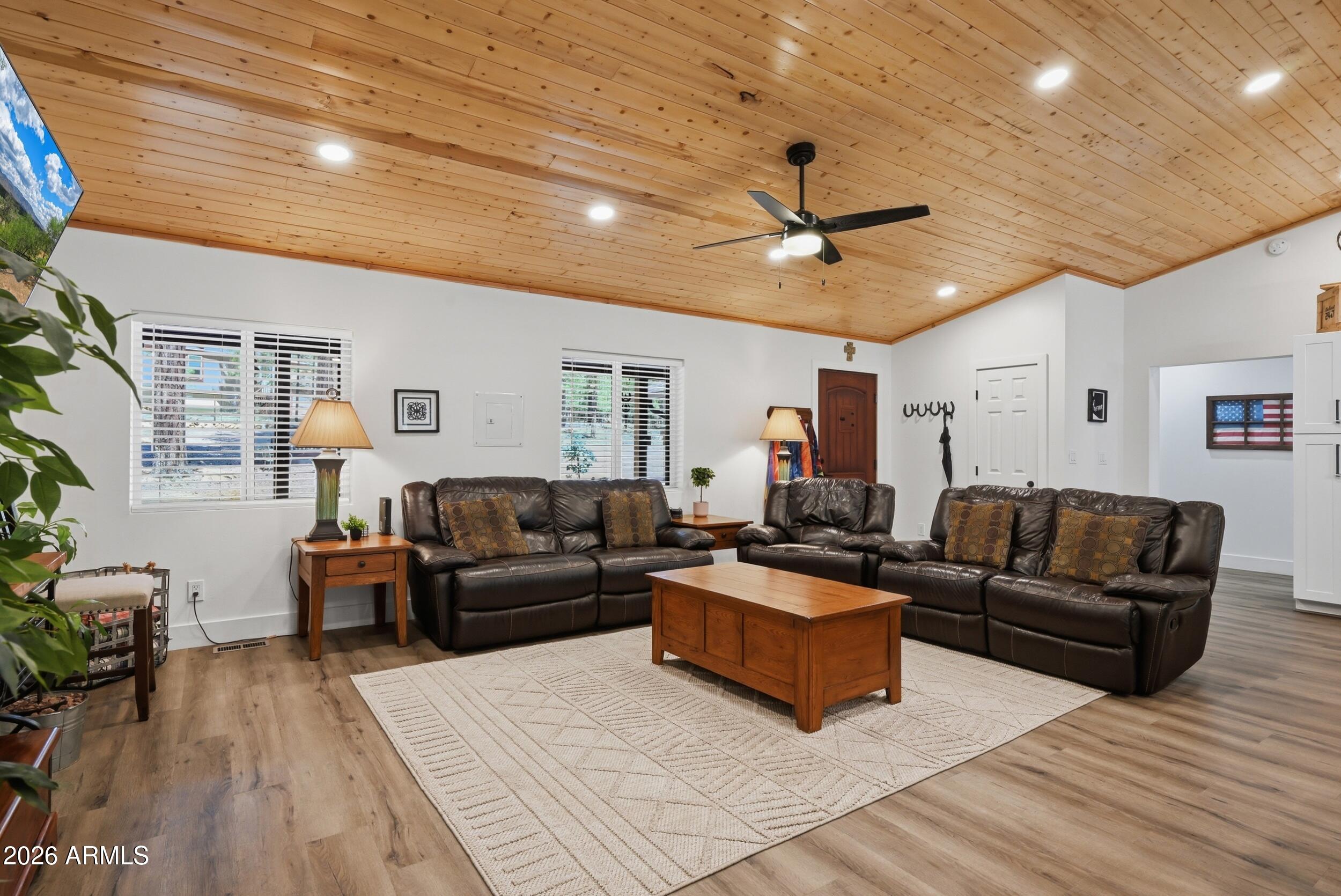 CLEAR CREEK PINES 3 - Residential