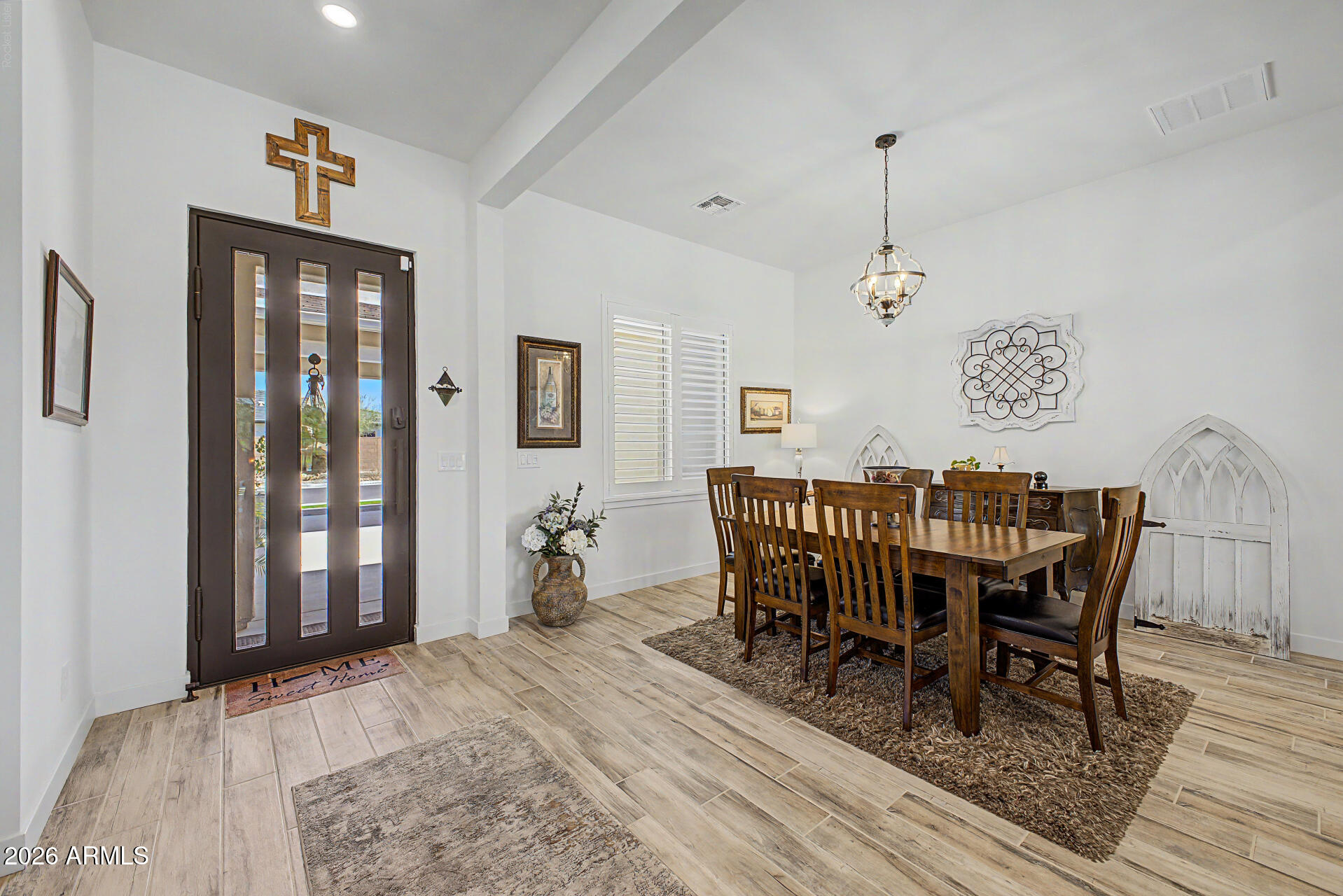 WHISPERING HILLS - Residential