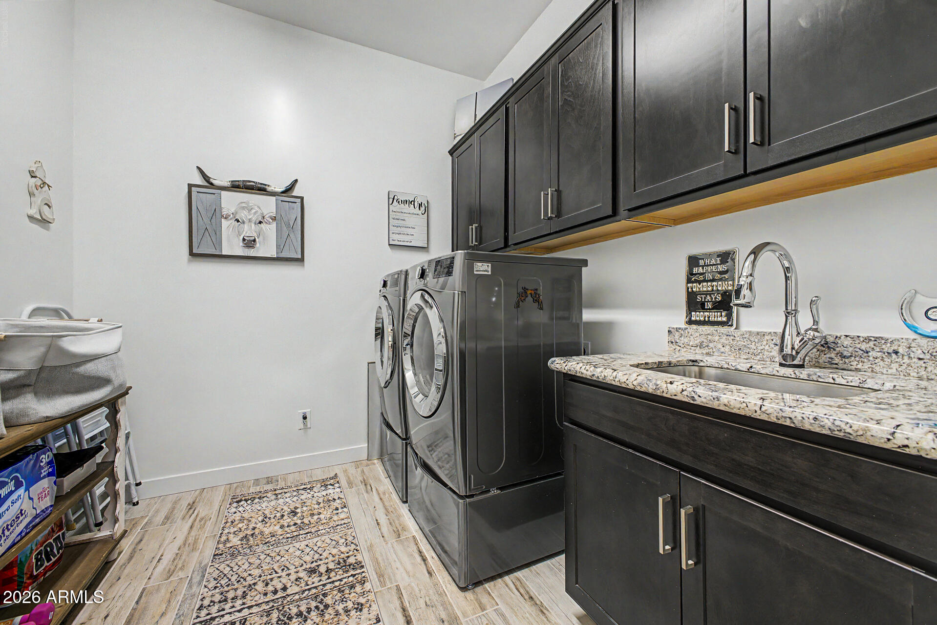 WHISPERING HILLS - Residential