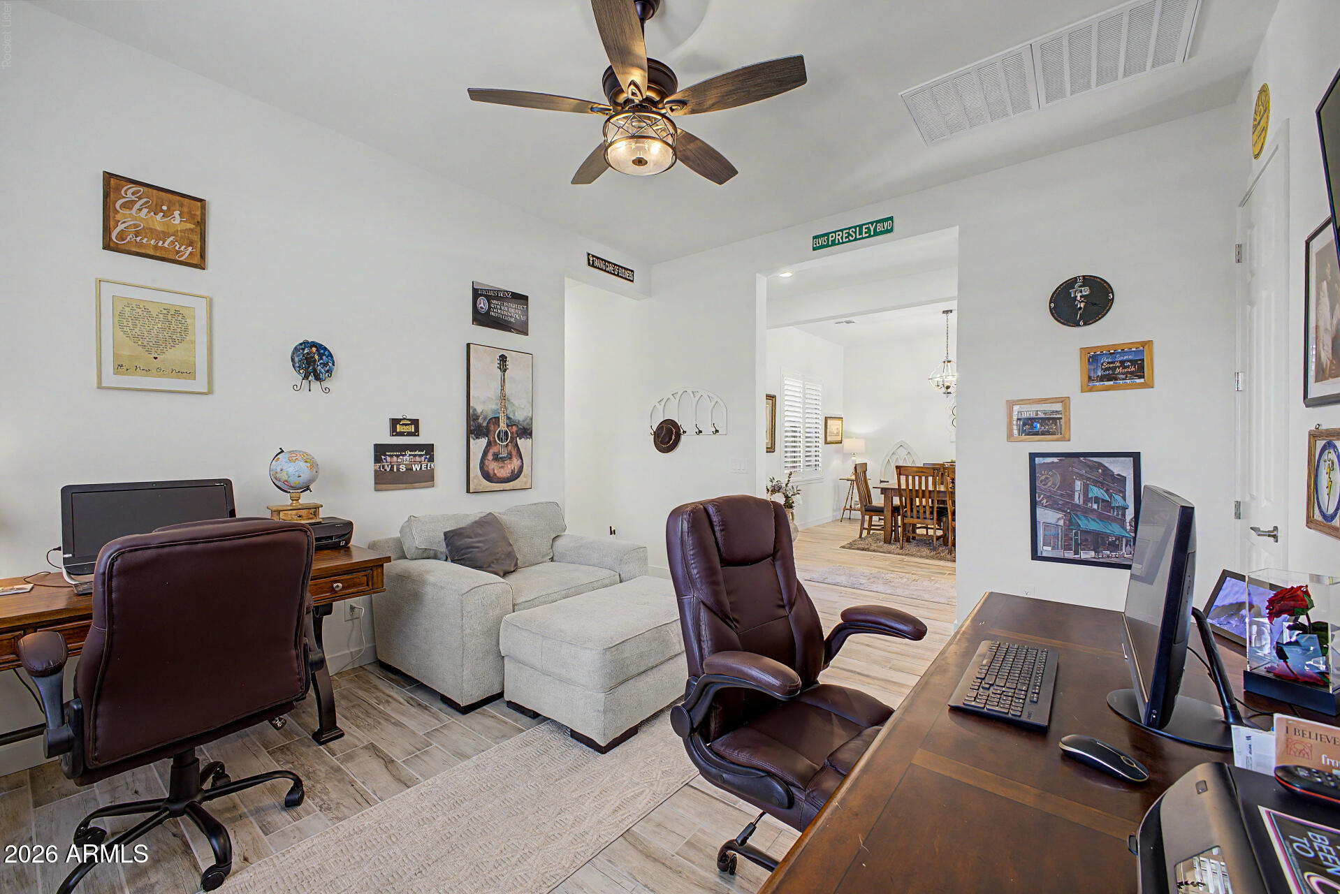 WHISPERING HILLS - Residential