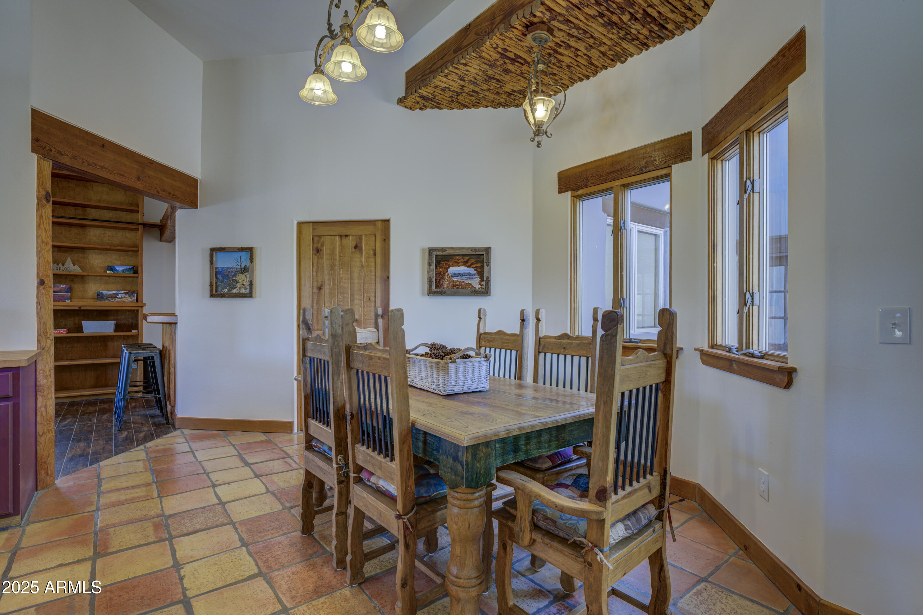 Cave Creek horse property - Residential