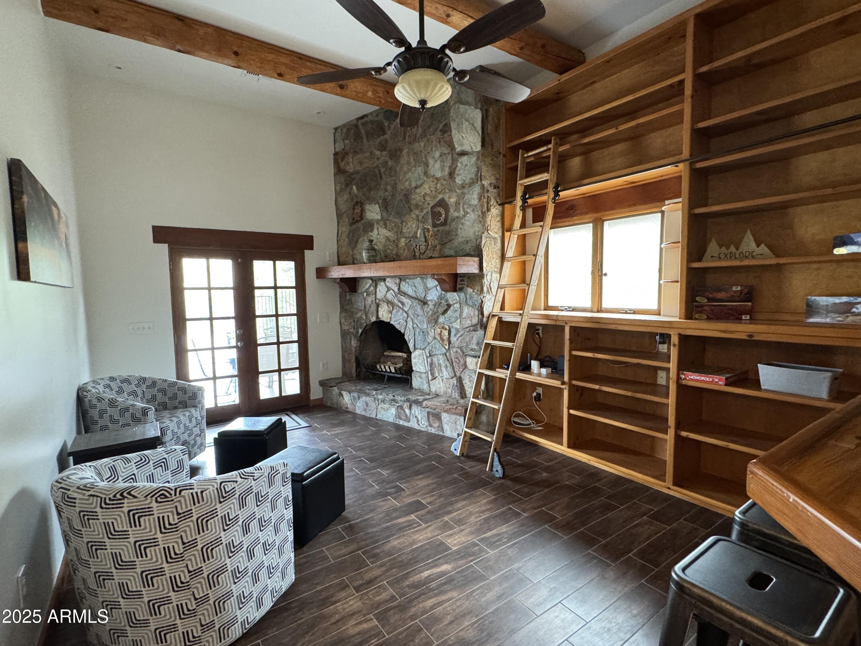 Cave Creek horse property - Residential
