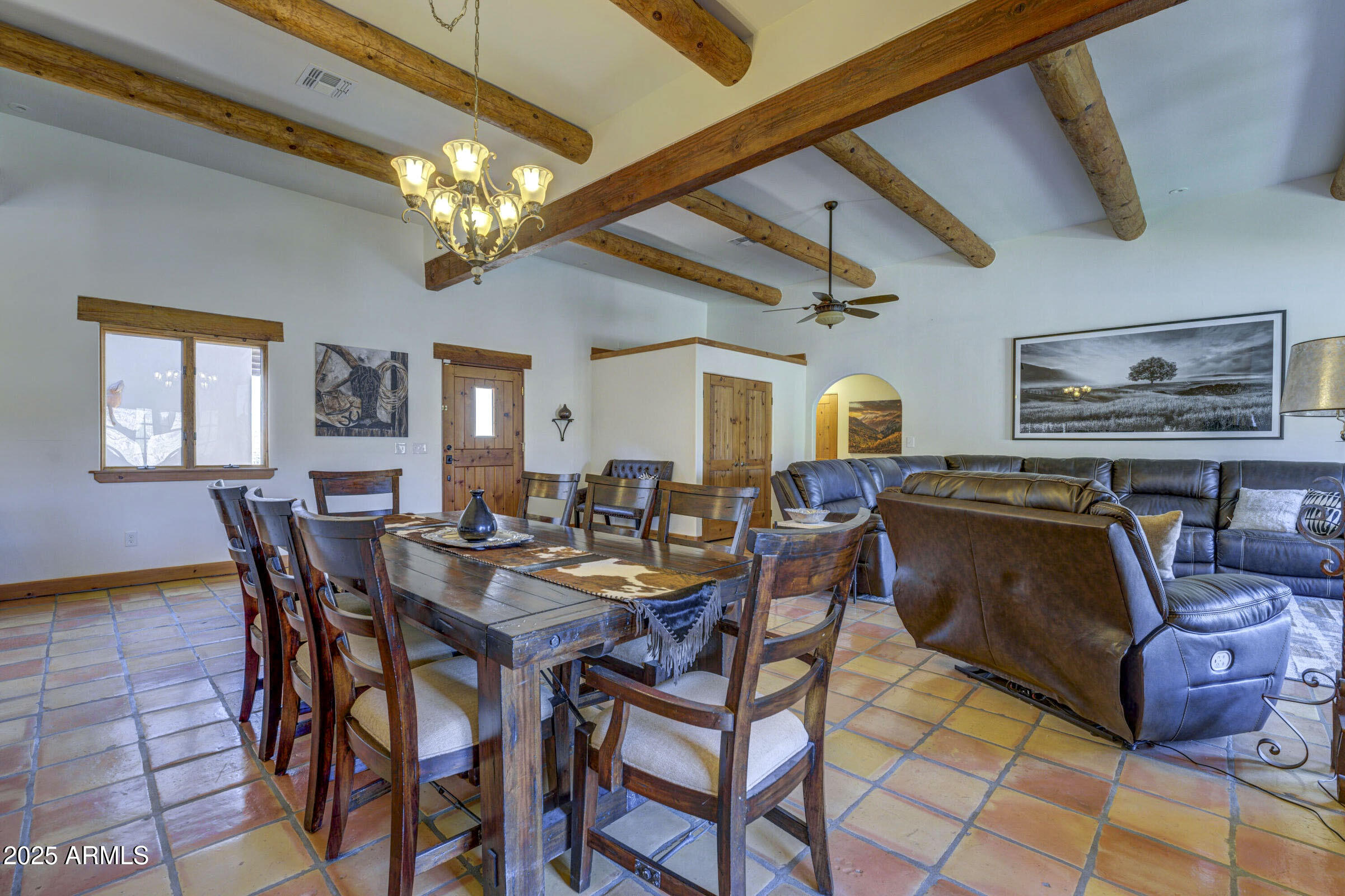Cave Creek horse property - Residential