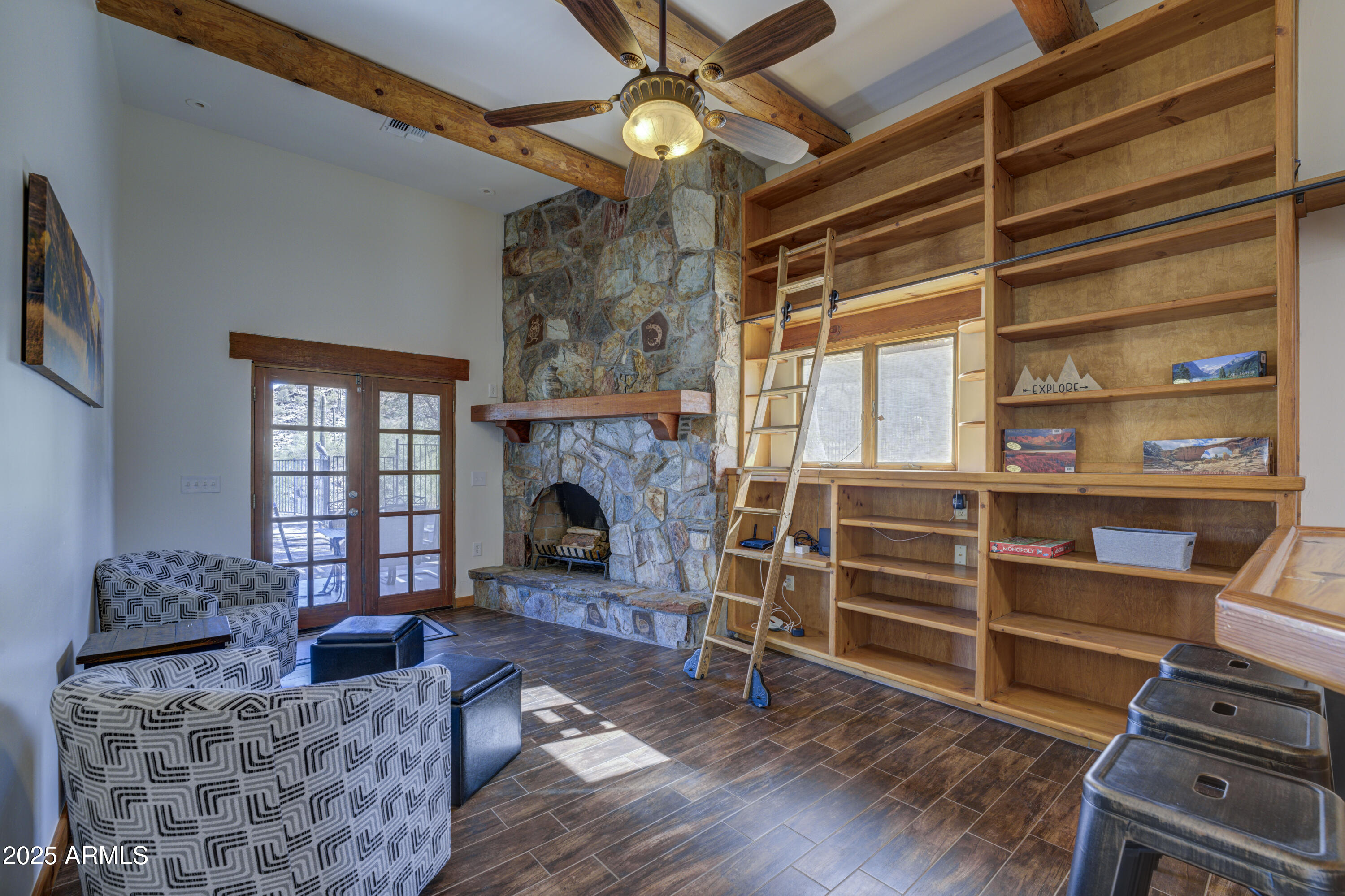 Cave Creek horse property - Residential
