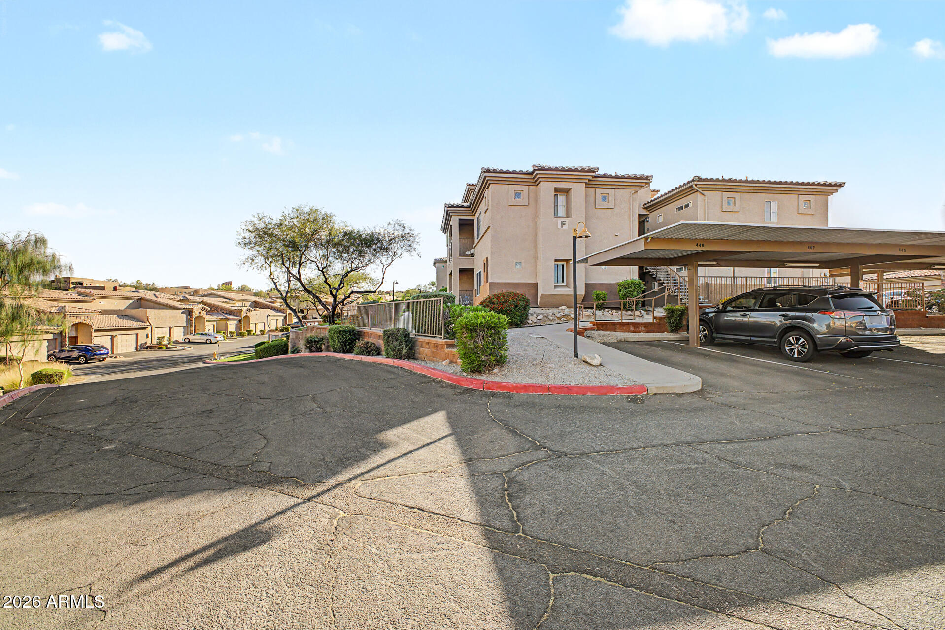 FOUR PEAKS VISTA CONDOMINIUM - Residential