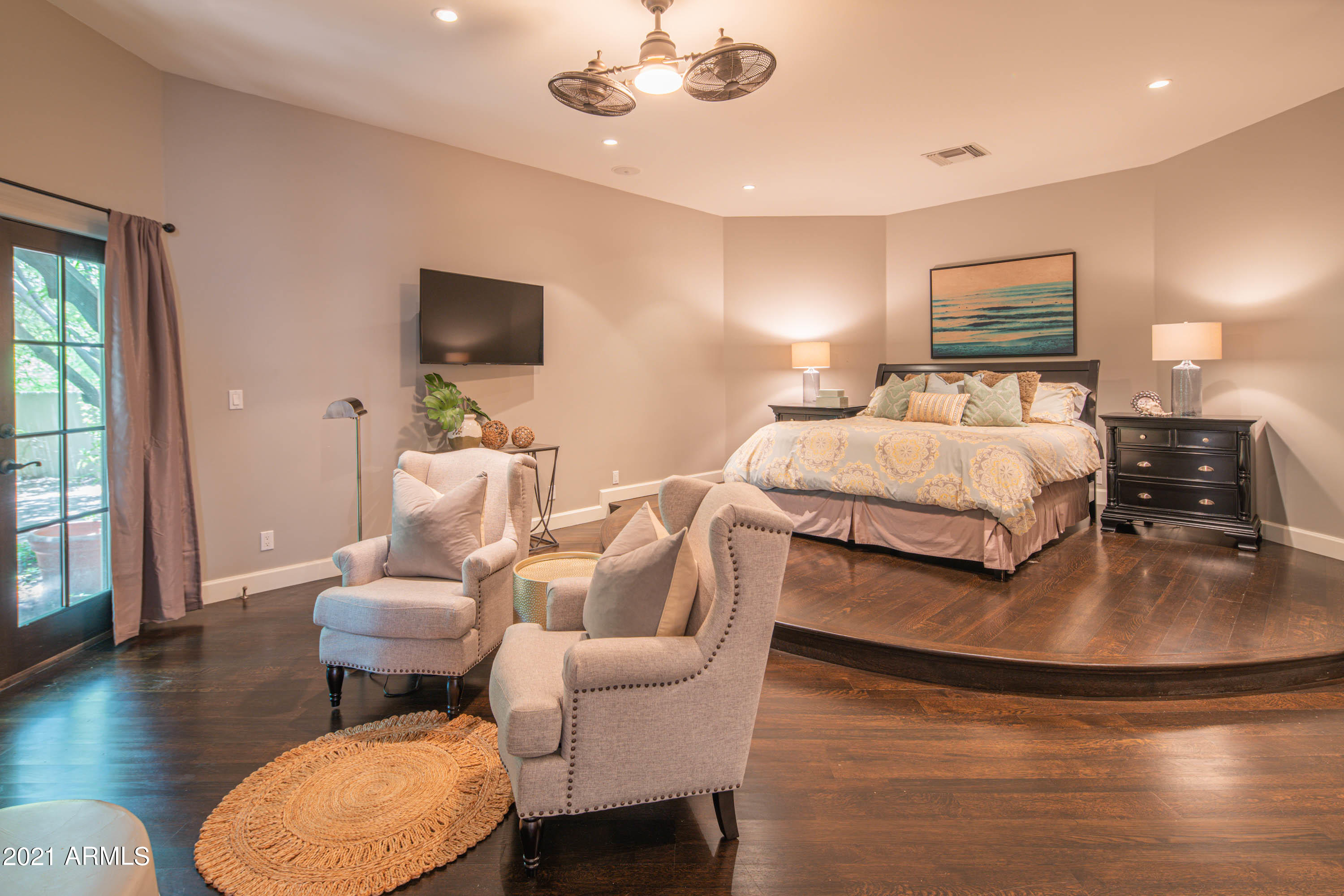 PARADISE GREEN - Residential