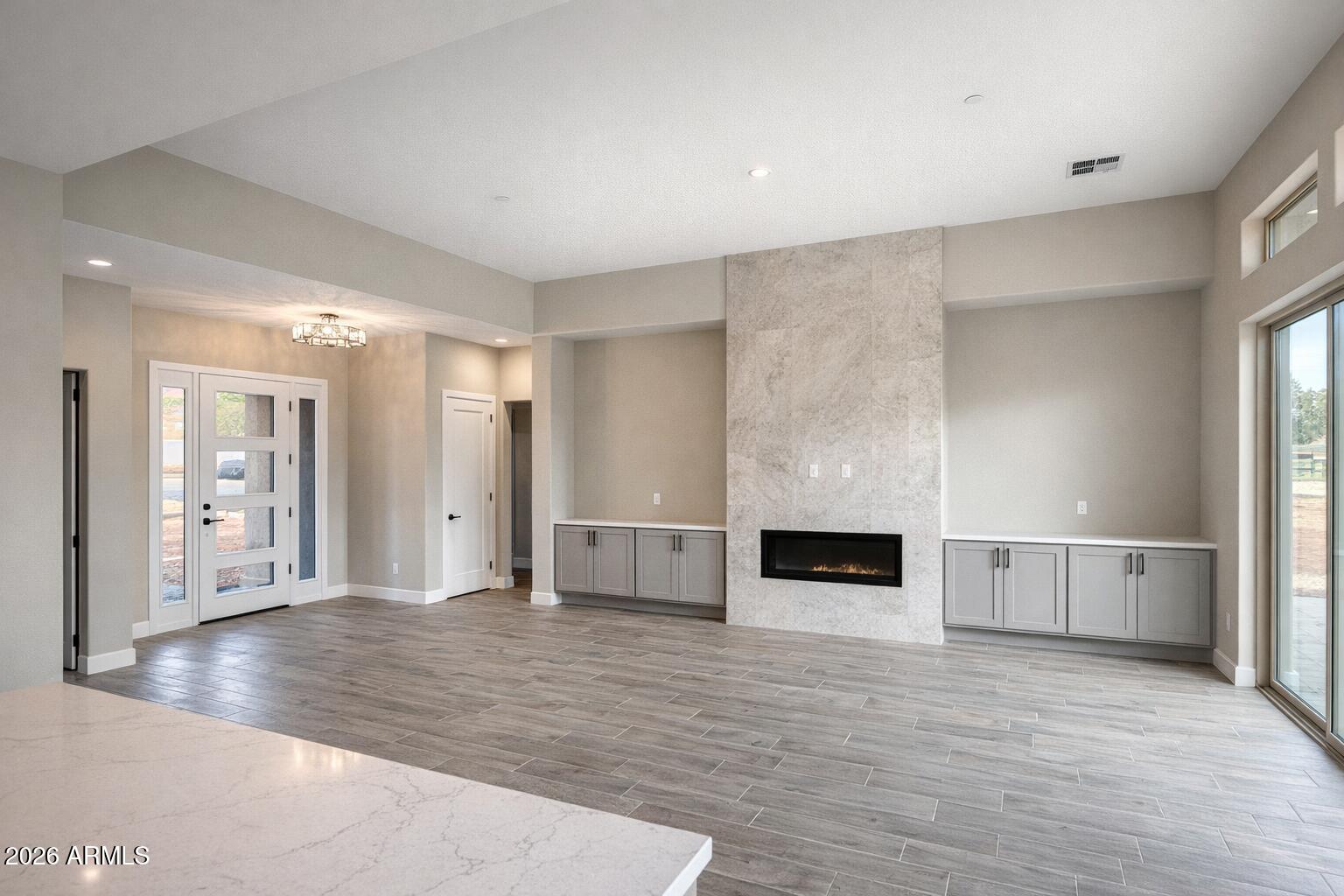 RIDGEVIEW - Residential