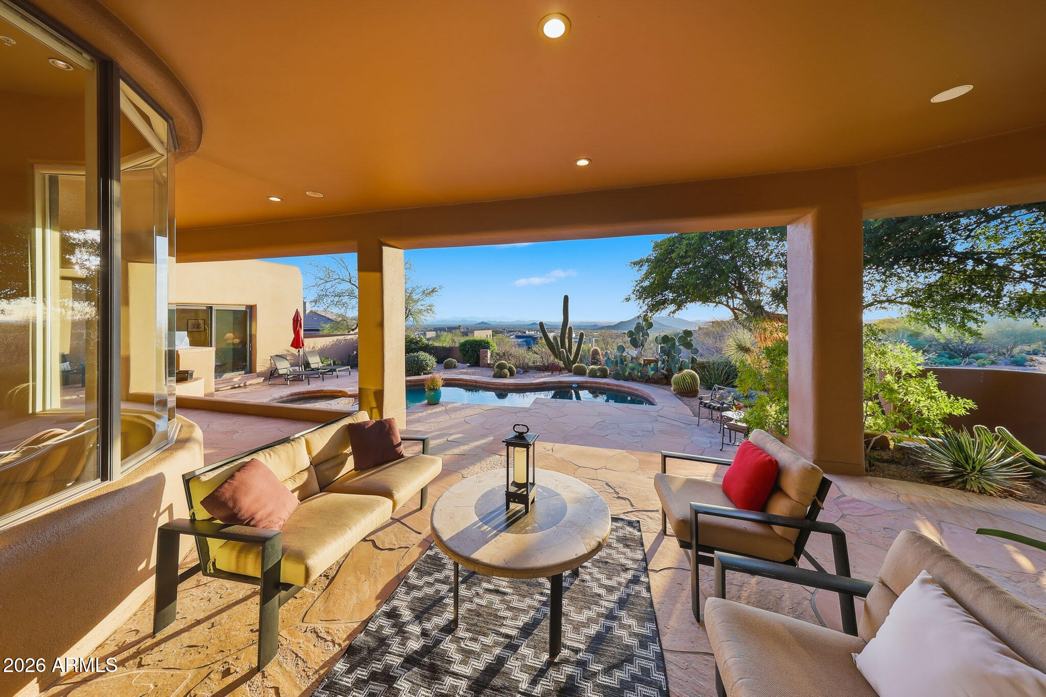 DESERT MOUNTAIN - Residential
