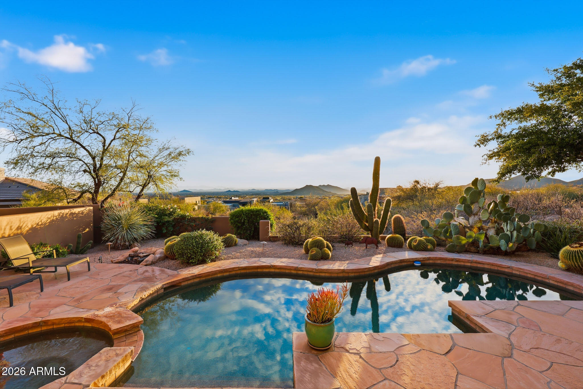 DESERT MOUNTAIN - Residential